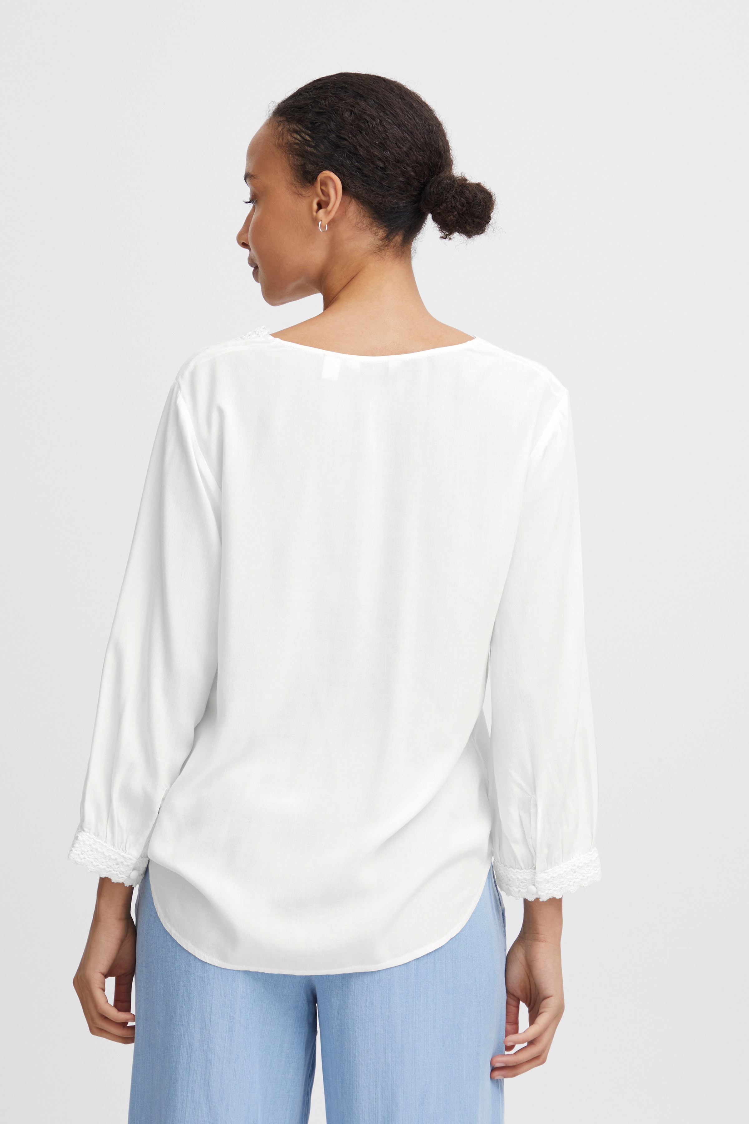 BYHIRO Bluse LOOKBOOK BACK 20815365-114300