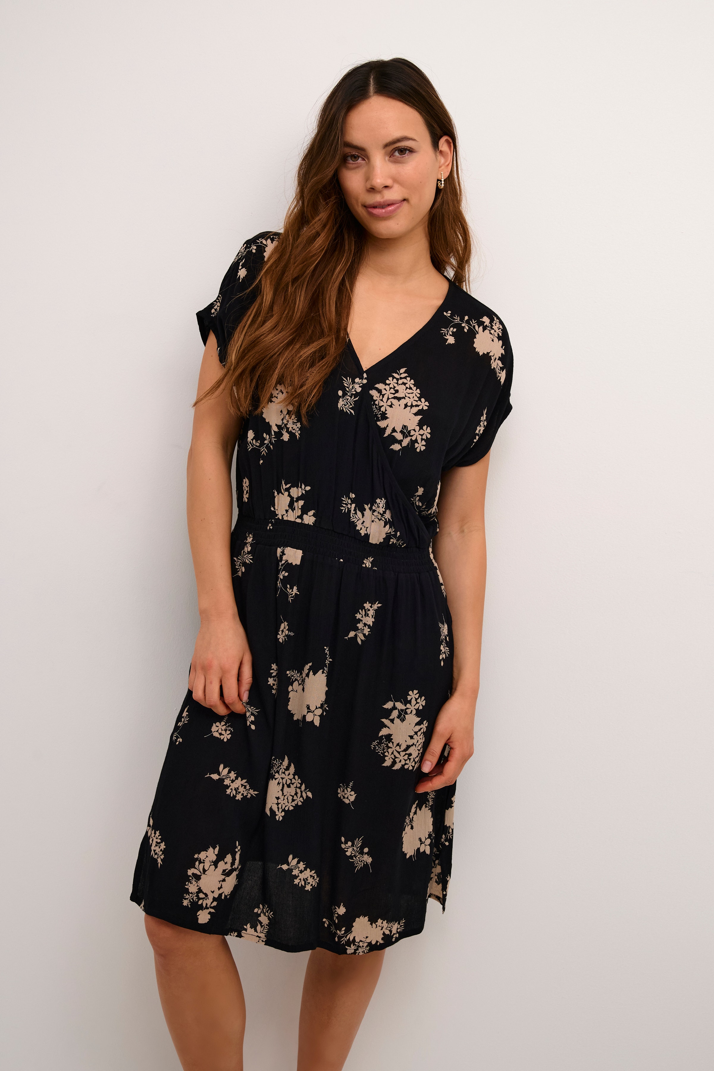 KAjenn Kjole LOOKBOOK FRONT 10507269-106367