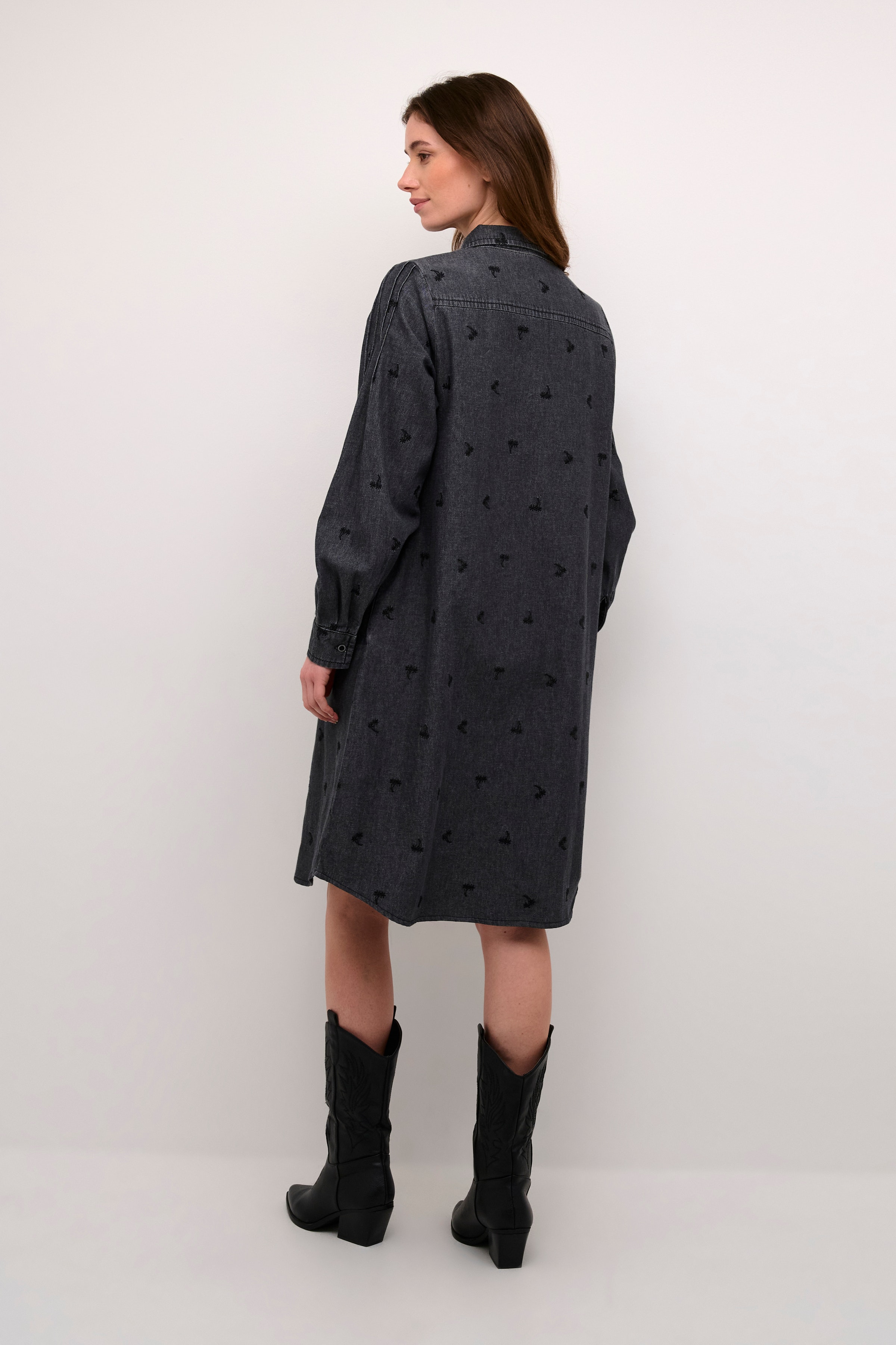 CRFiola Denim dress LOOKBOOK FRONT 10612901-100922