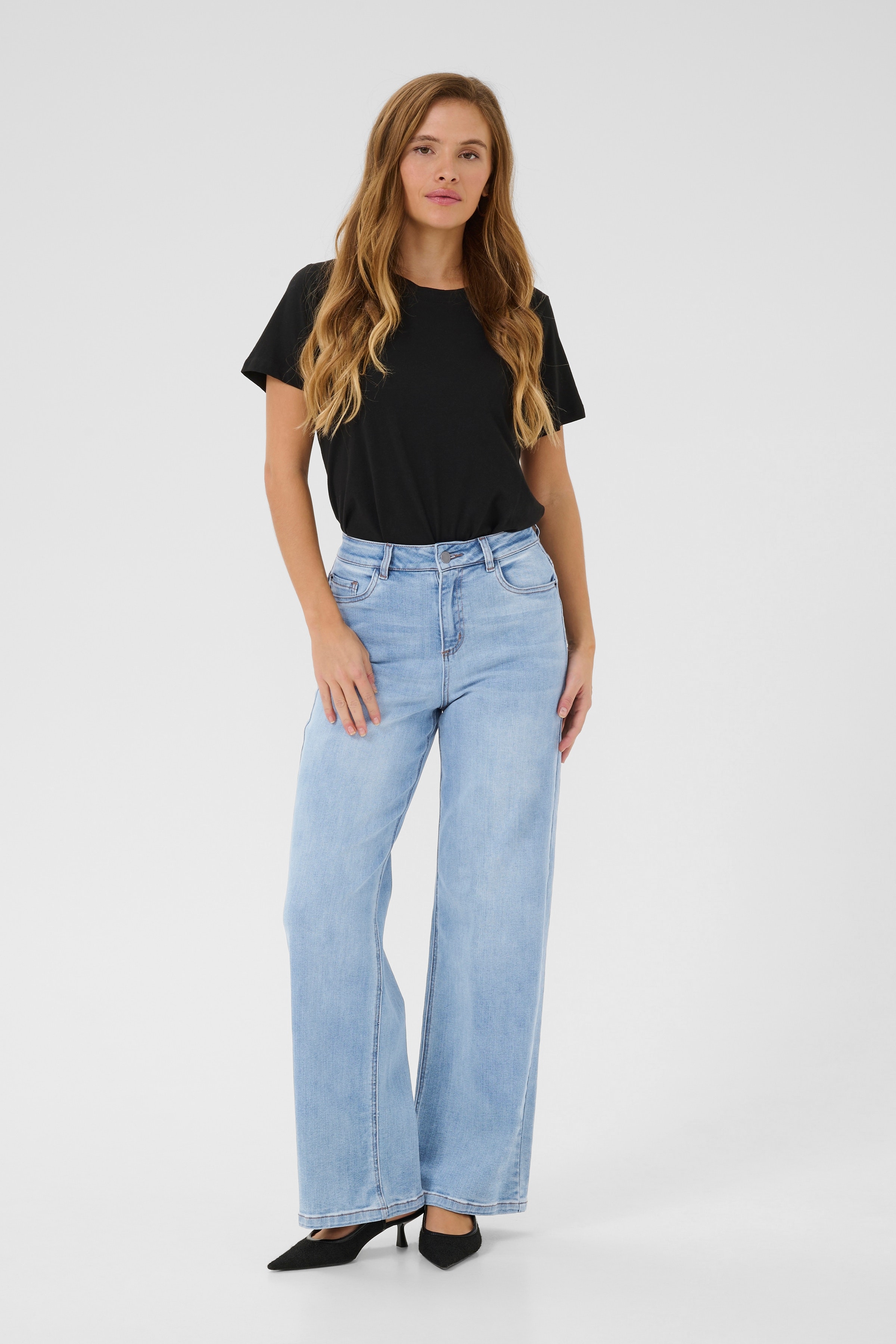 KAsinem Jeans LOOKBOOK FRONT 10509518-101012