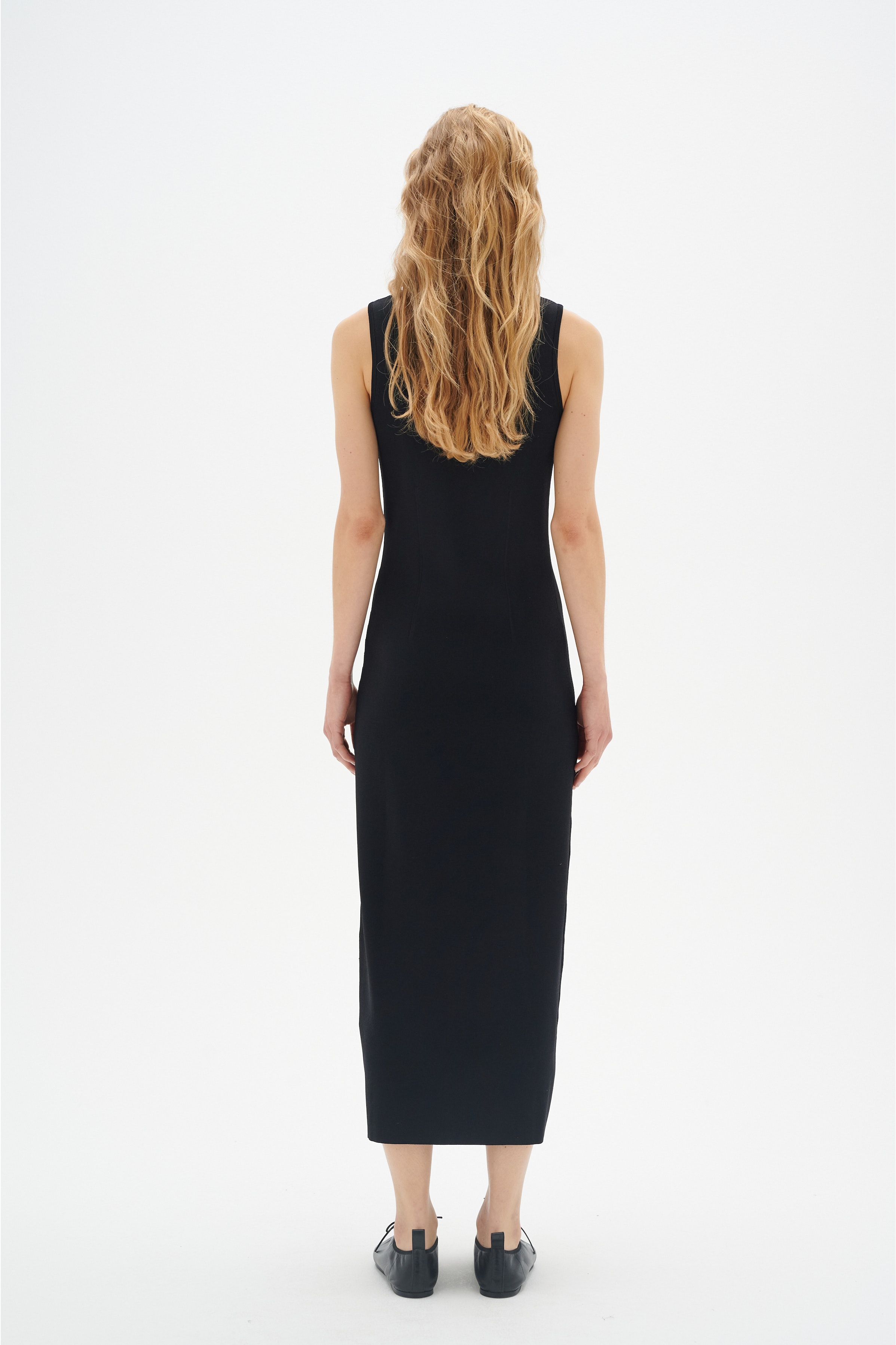 RevelIW Dress LOOKBOOK BACK 30108591-194008