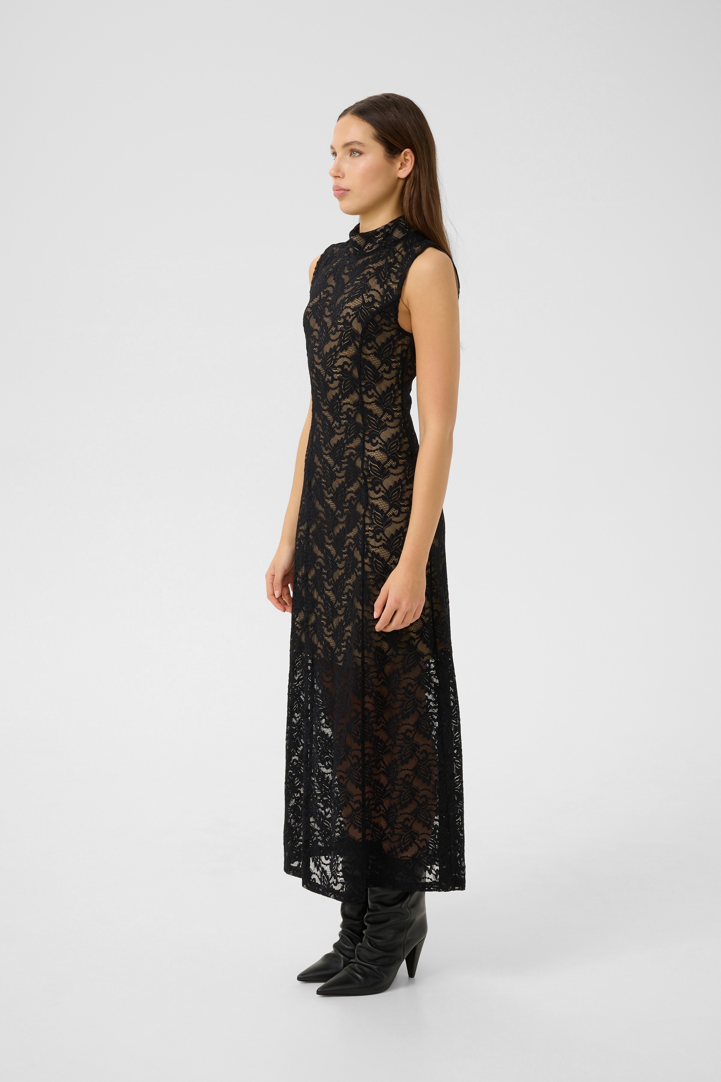 GZtania Dress LOOKBOOK FRONT 10910677-100017