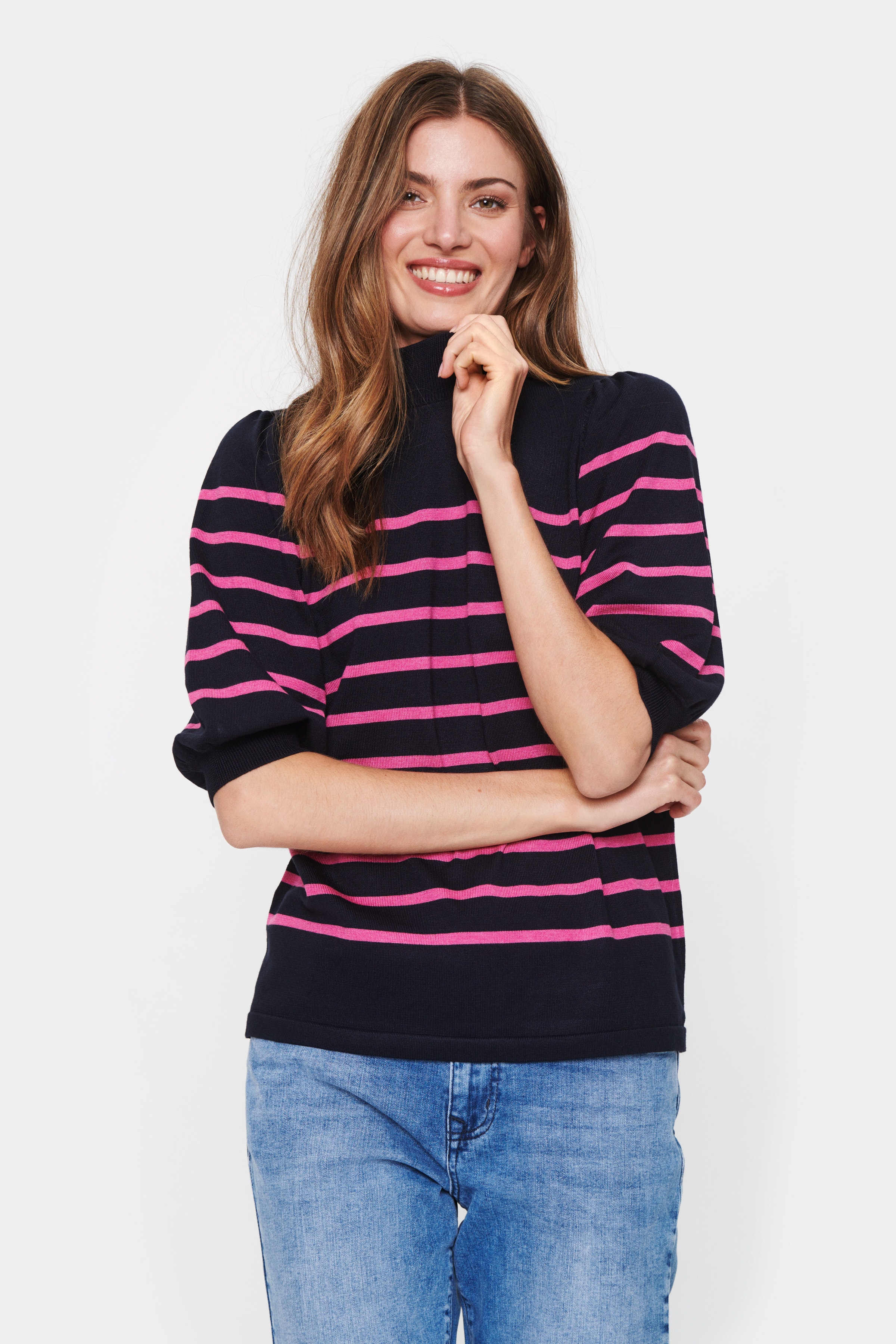 MikaSZ Pullover LOOKBOOK FRONT 30511872-193924
