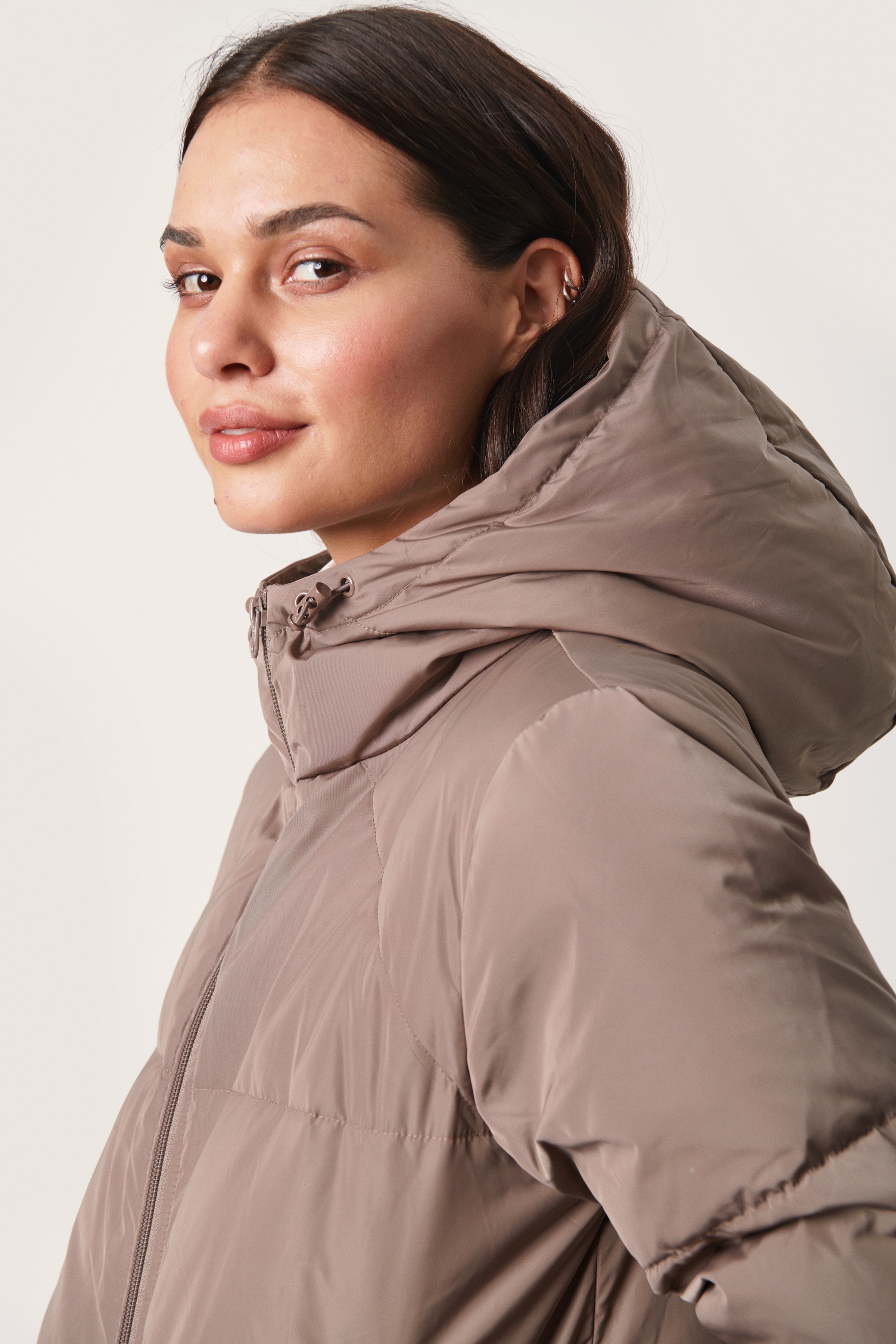 SLMylo Mantel LOOKBOOK DETAIL 30406140-181306