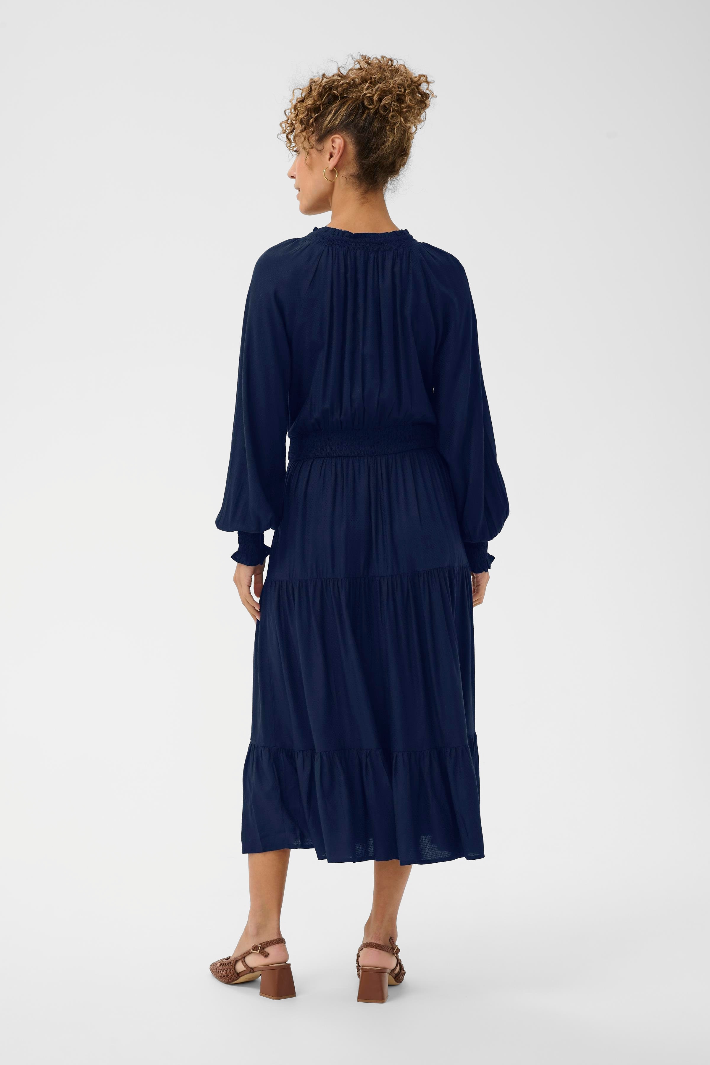 CRLaci Kleid LOOKBOOK BACK 10615103-193937