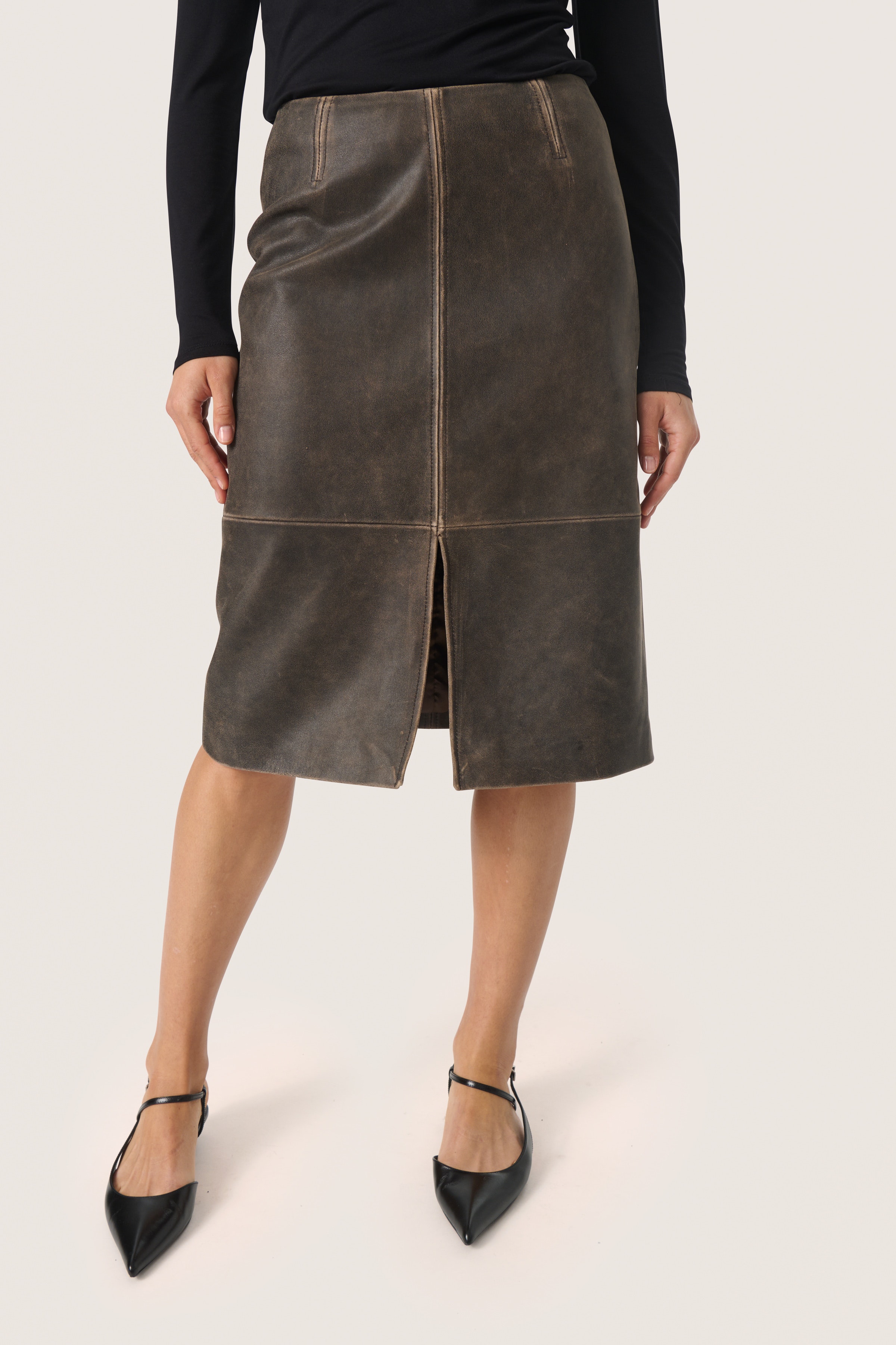 SLFiorella Skirt LOOKBOOK FRONT 30407849-303170