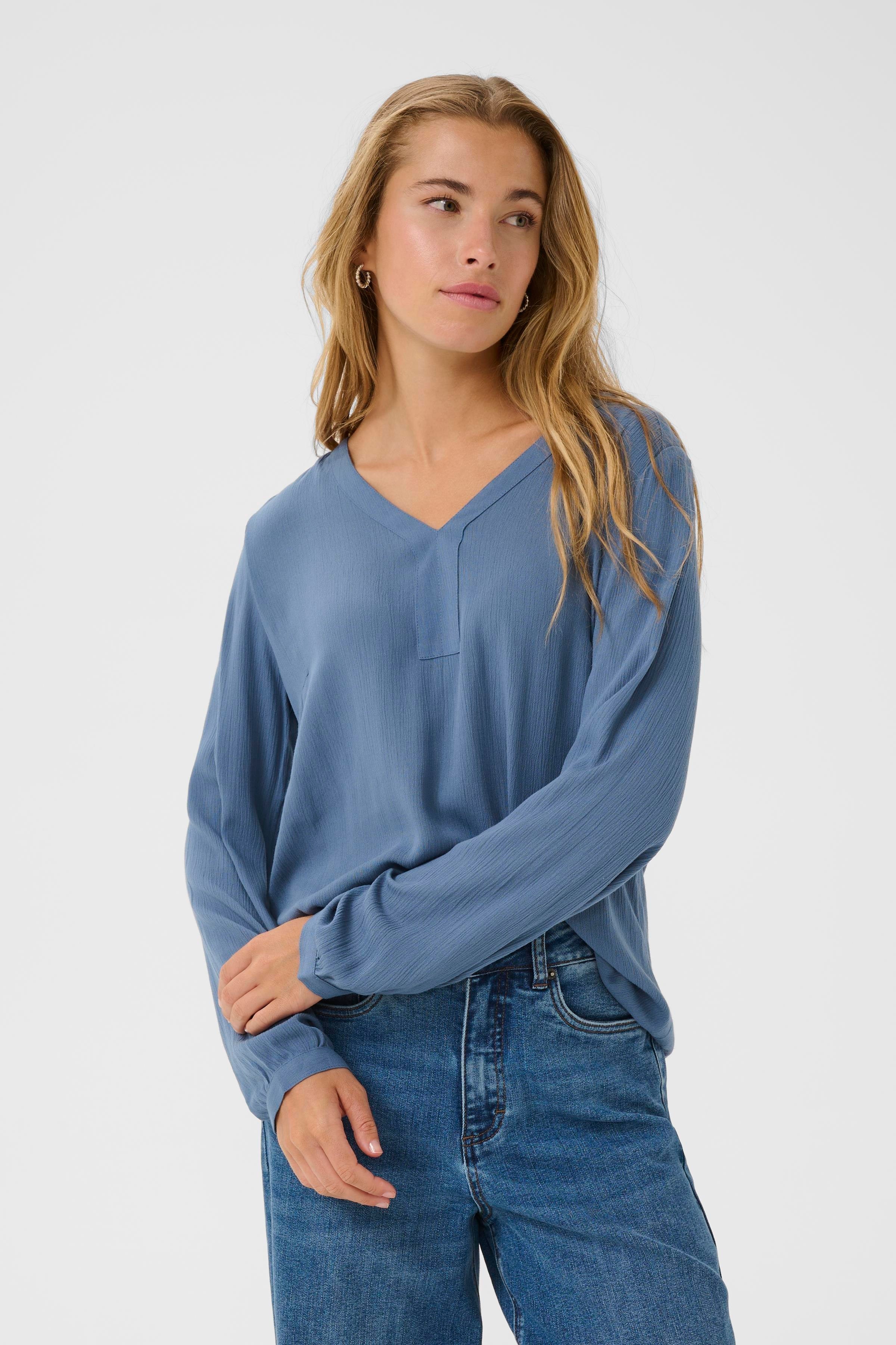 Amber Bluse LOOKBOOK FRONT 501032-184028