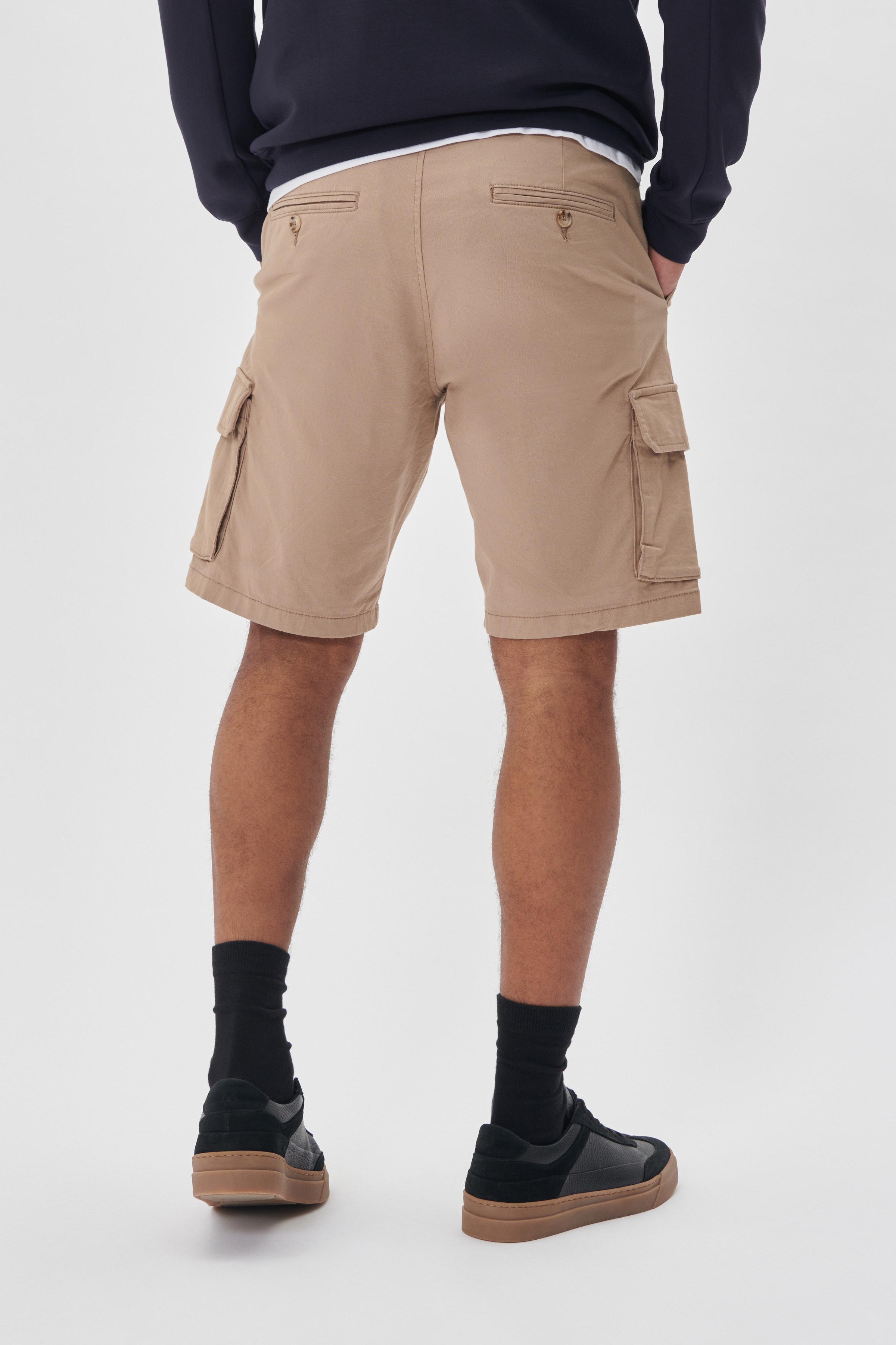 MAThomas Shorts LOOKBOOK BACK 30207547-171312