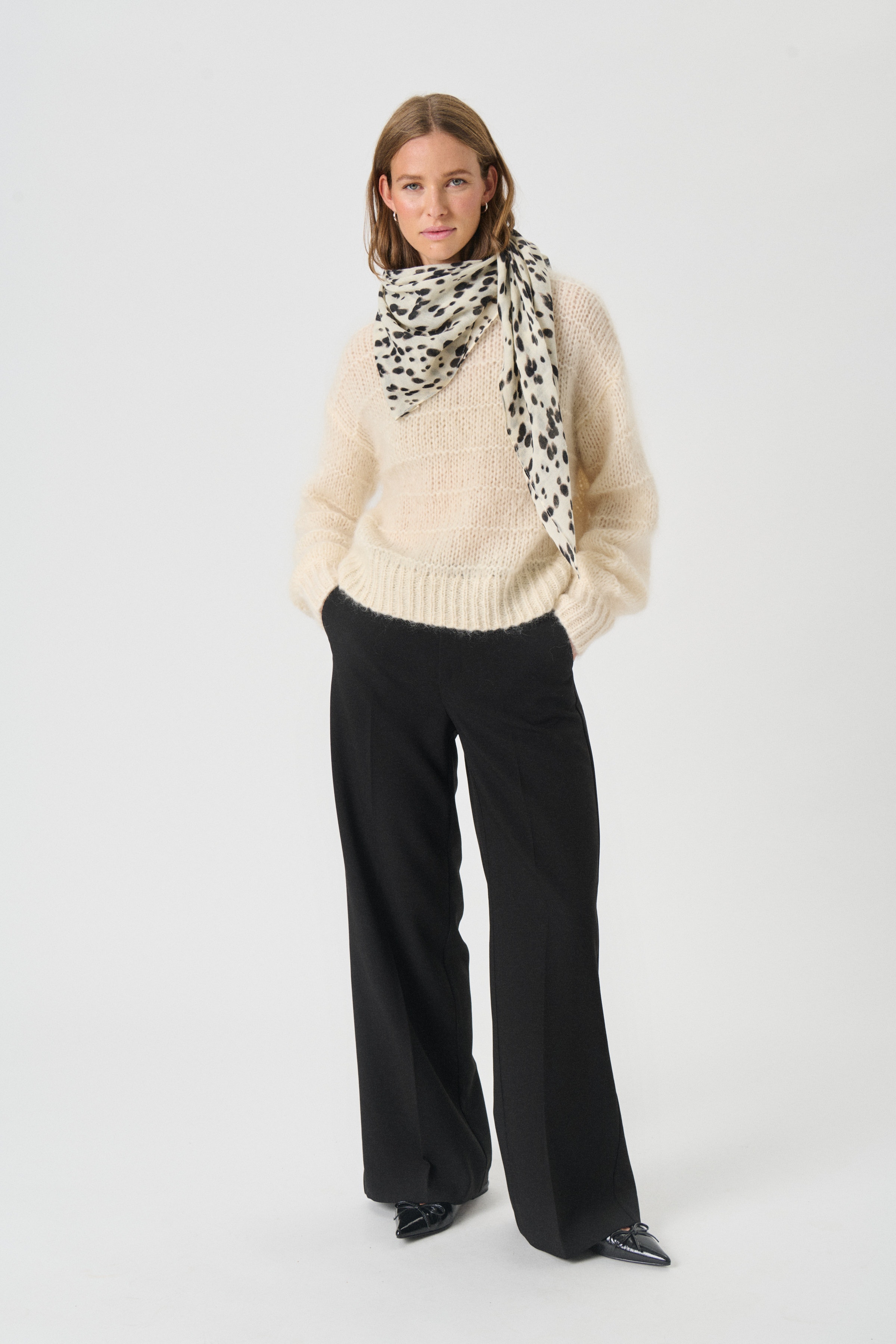 FelisiaPW Tuch LOOKBOOK FRONT 30309166-304441