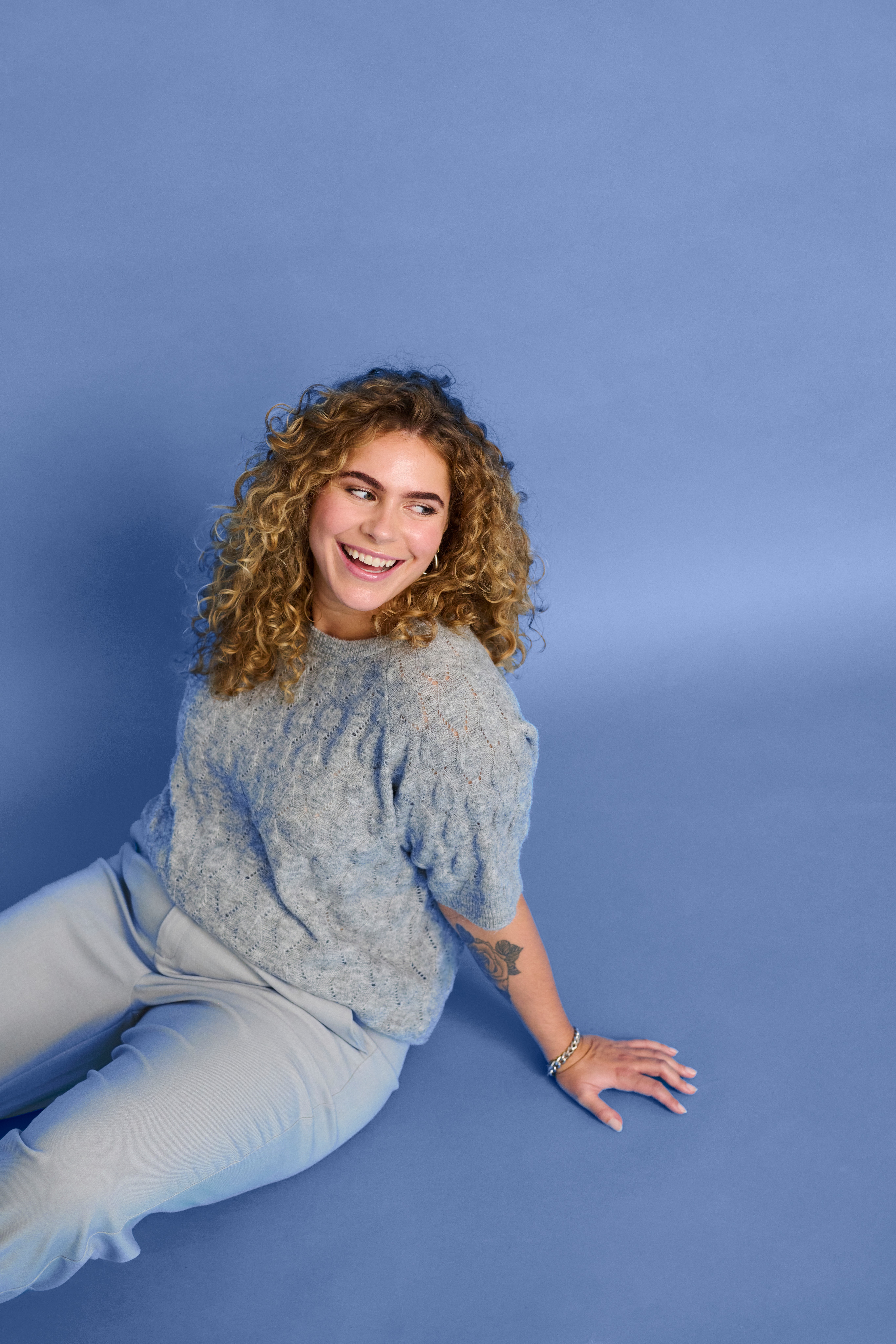 KCnalene Pullover LOCATION NONE 10582388-100123