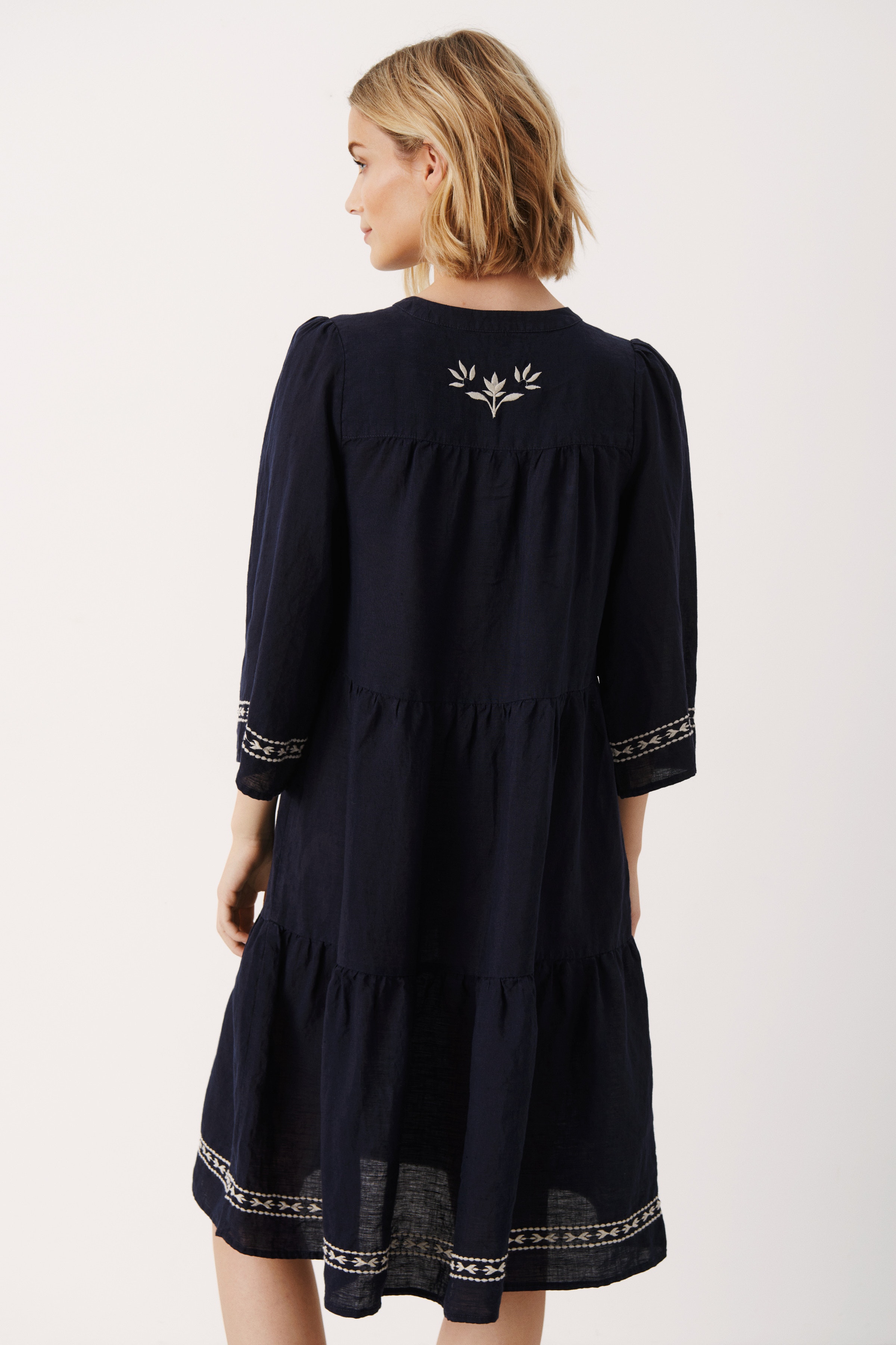 NahlaPW Klänning LOOKBOOK FRONT 30306637-193924