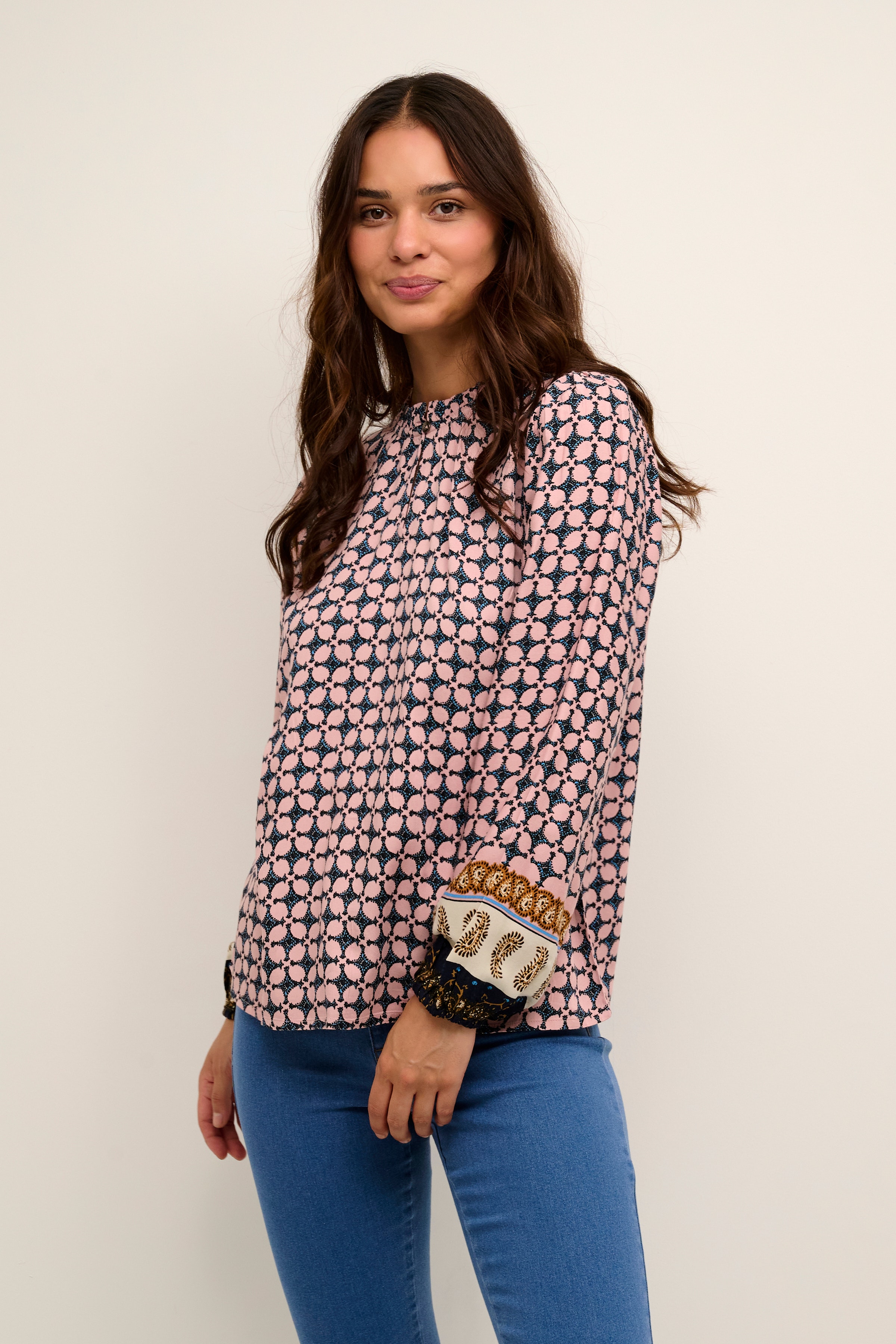 CREmmelie Bluse LOOKBOOK BACK 10611152-104261