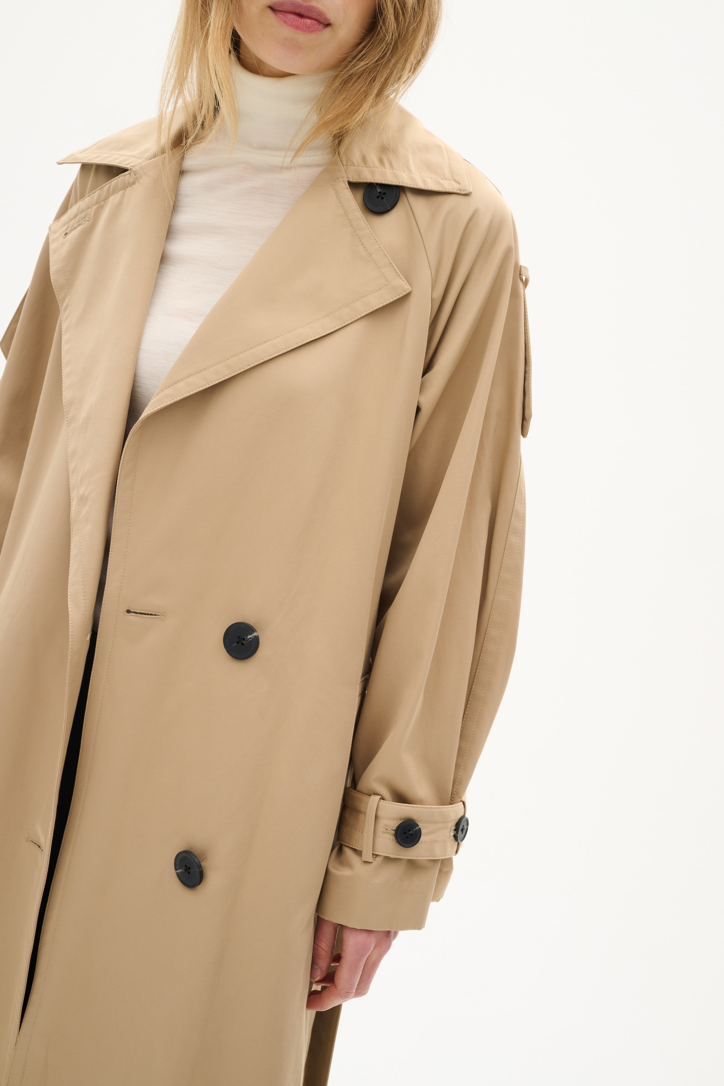 UmayaIW Trenchcoat LOOKBOOK FRONT 30110020-171320