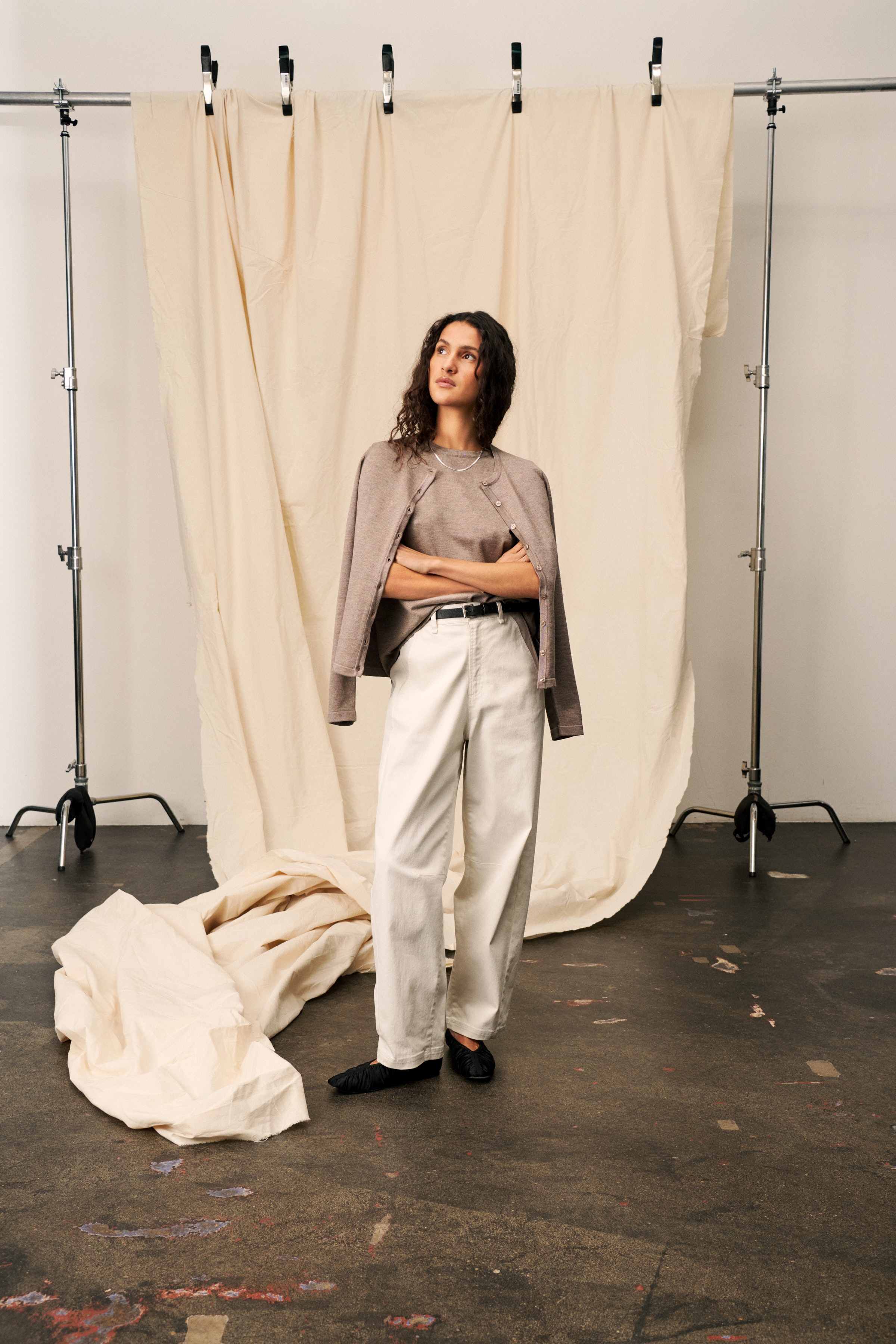 MilaSZ R-Neck Cardigan LOCATION NONE 30500005-1614061