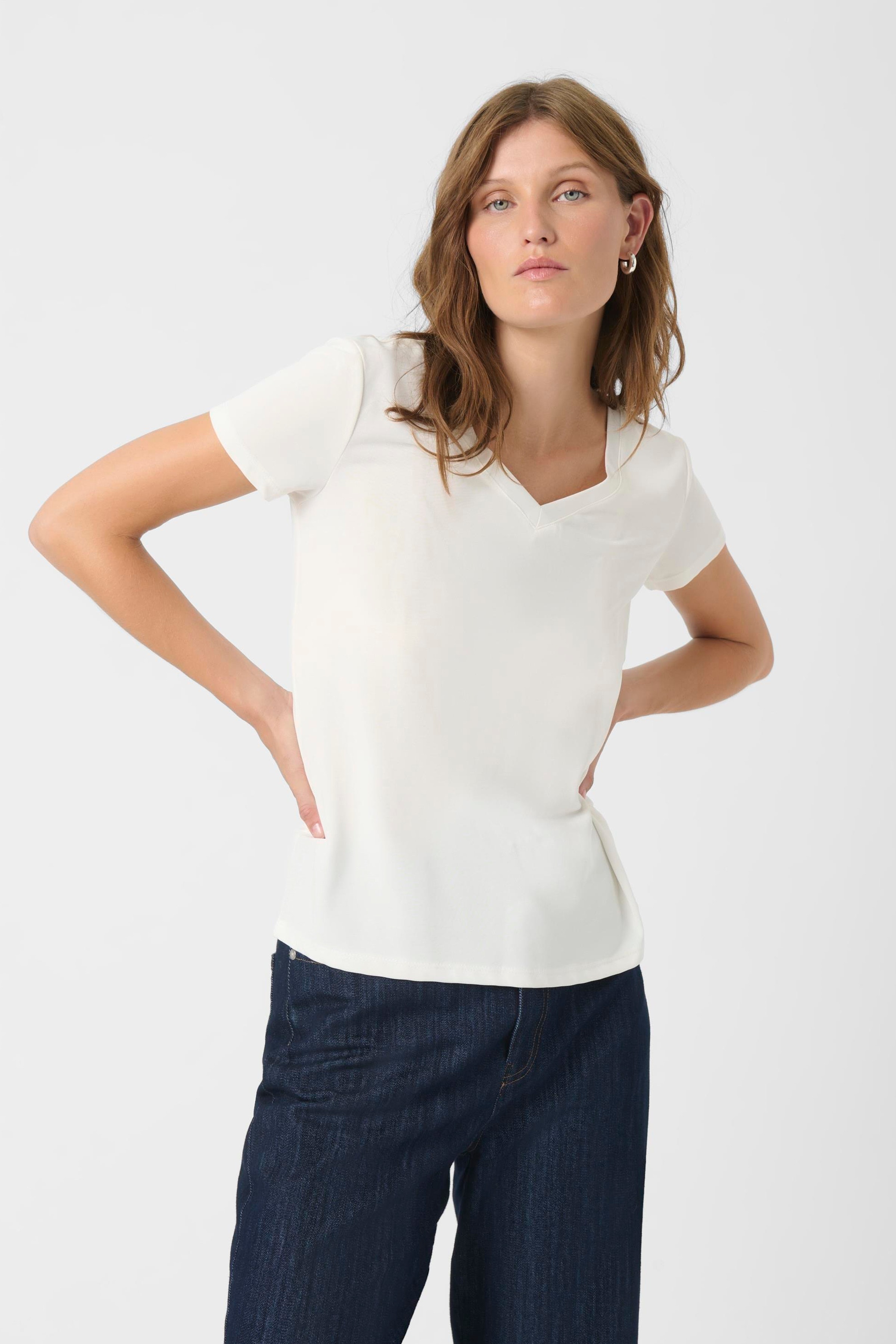 SLColumbine V-neck T-shirt LOOKBOOK FRONT 30404284-40093