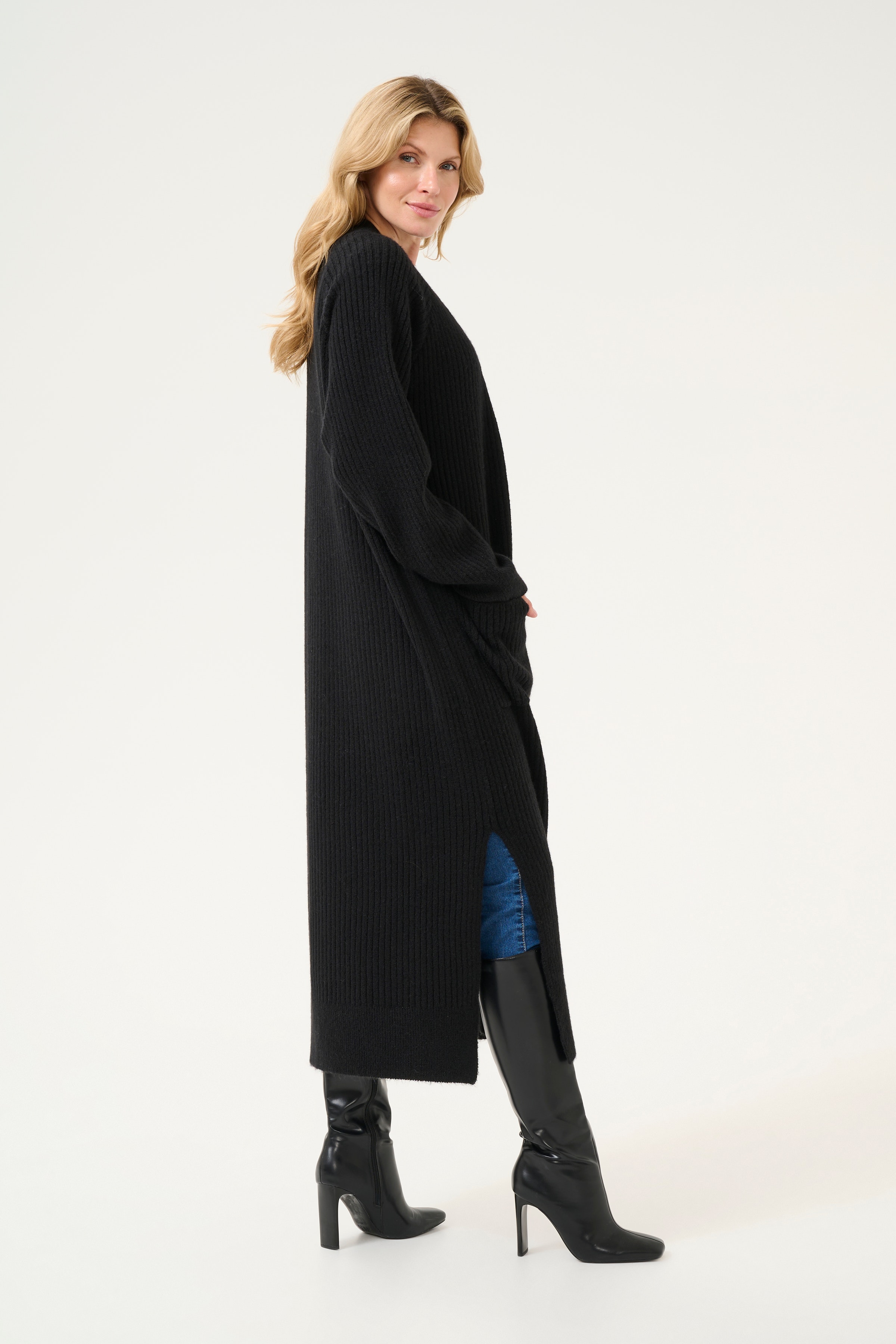 KArinya Cardigan LOOKBOOK BACK 10508958-100121