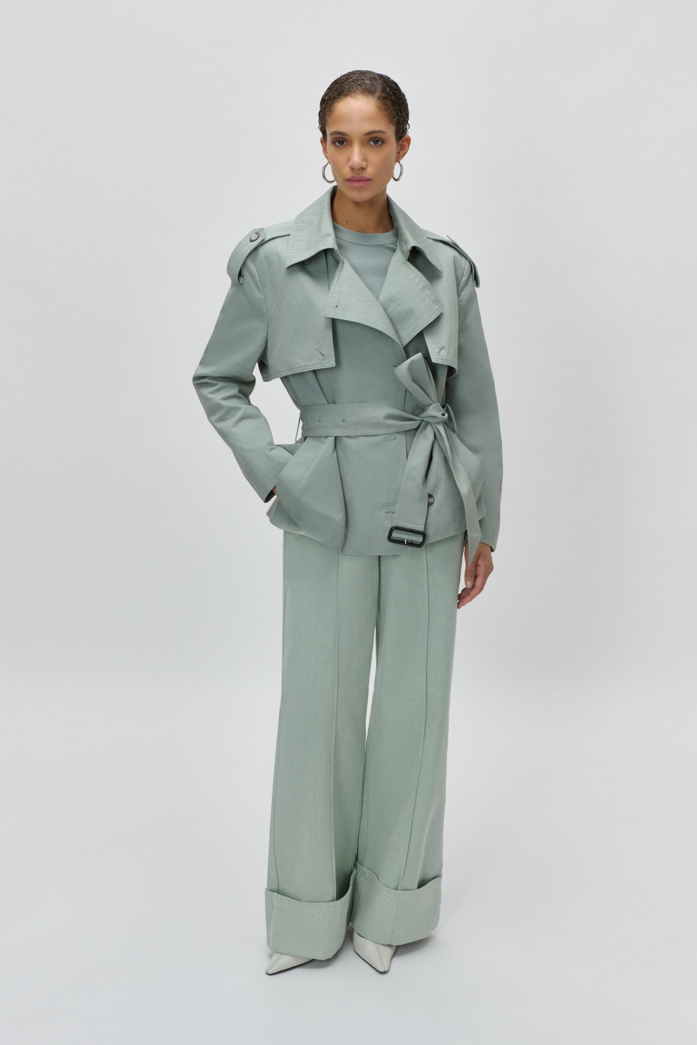 JUNE JACKE LOOKBOOK FRONT 30600701-GR557