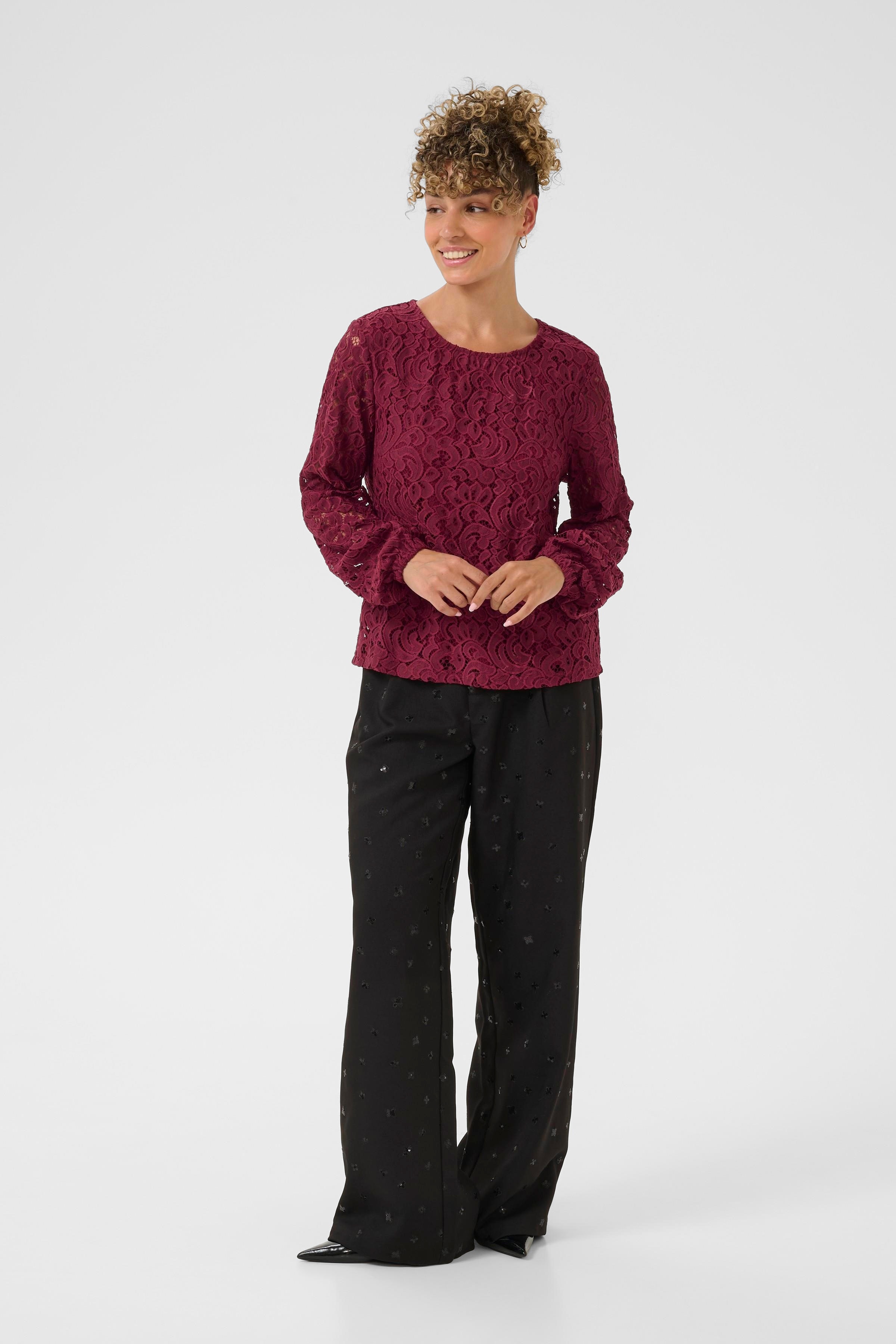 CRThit Blouse LOOKBOOK FRONT 10614413-191522