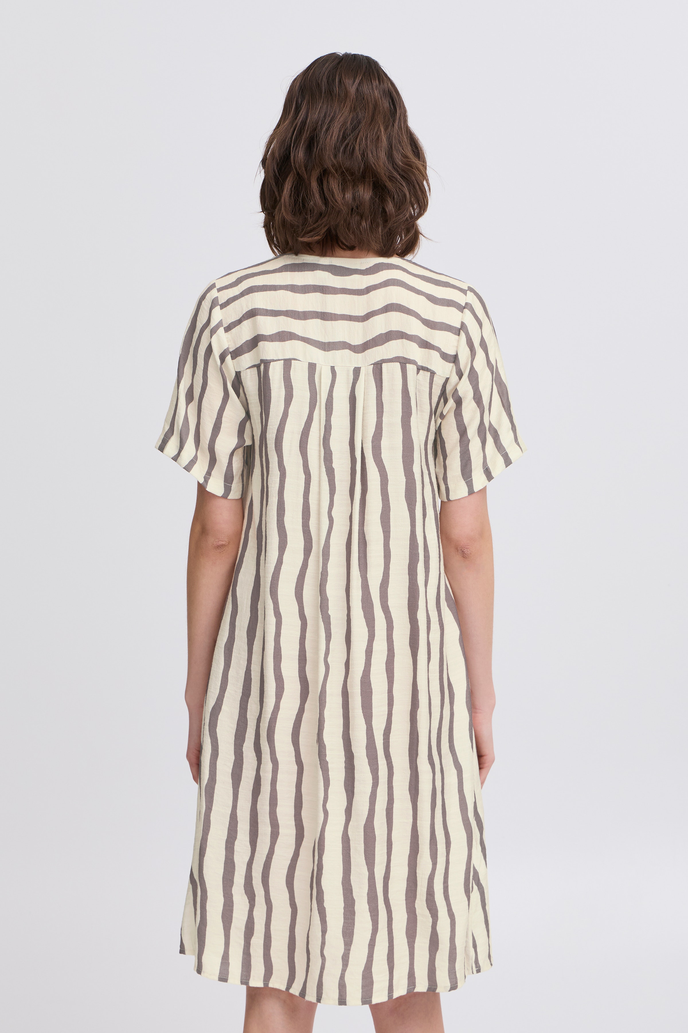 FRARIANA Klänning LOOKBOOK BACK 20615789-204455