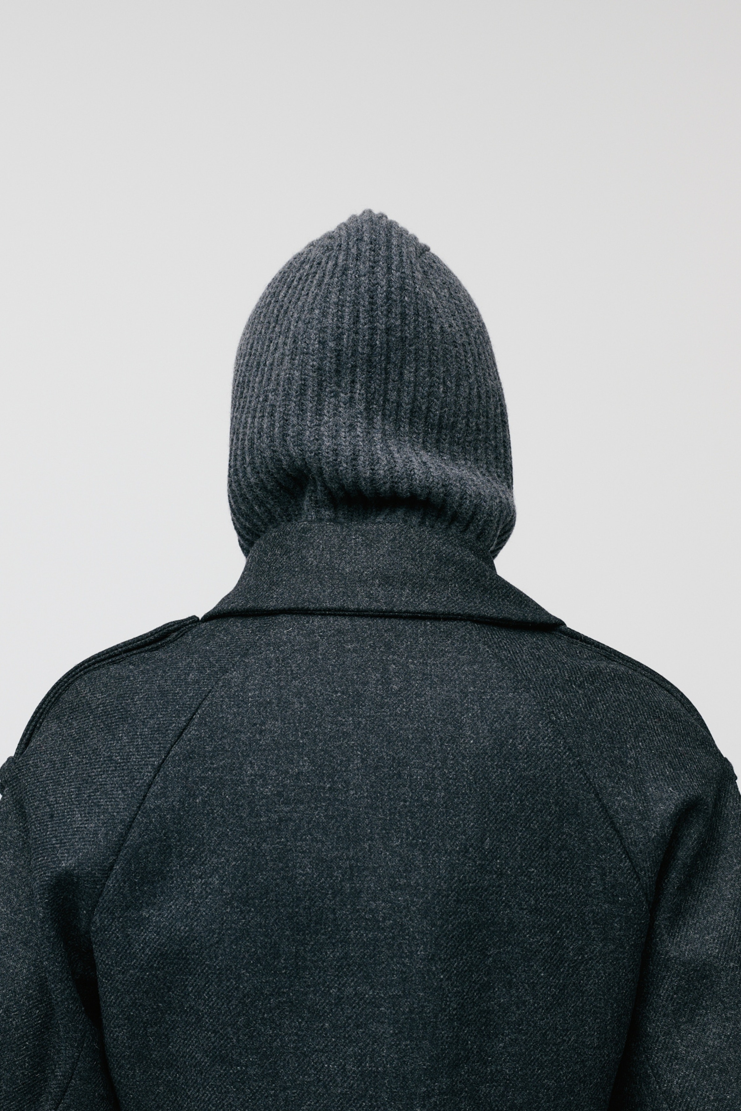 ANNIE LEE BALACLAVA LOOKBOOK BACK 30600717-GY949