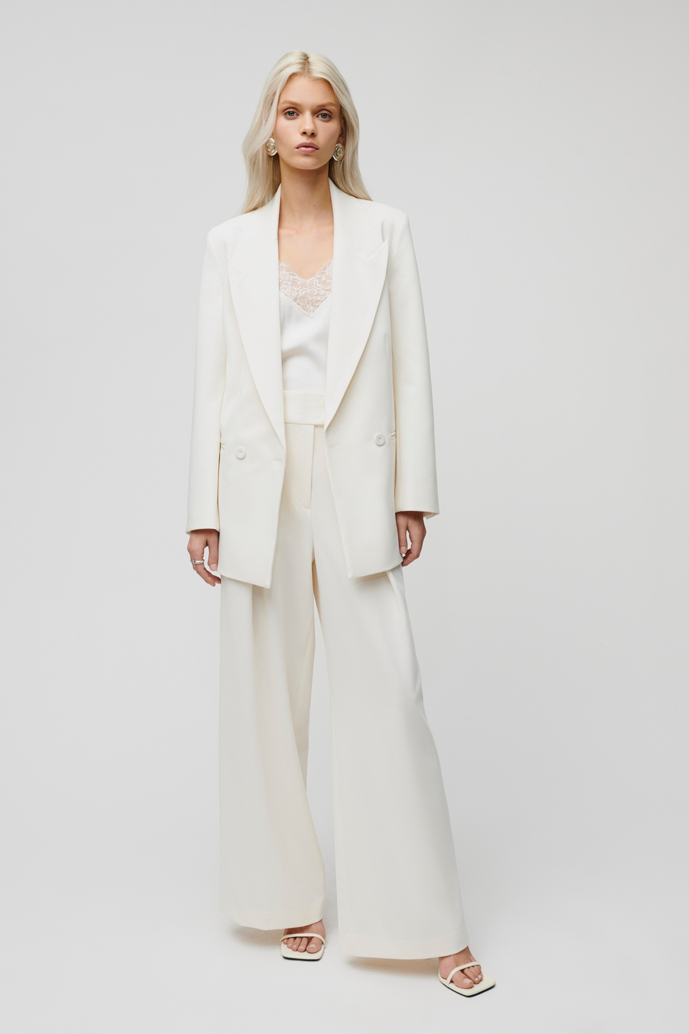 JIL BLAZER LOOKBOOK FRONT 30600559-WH011