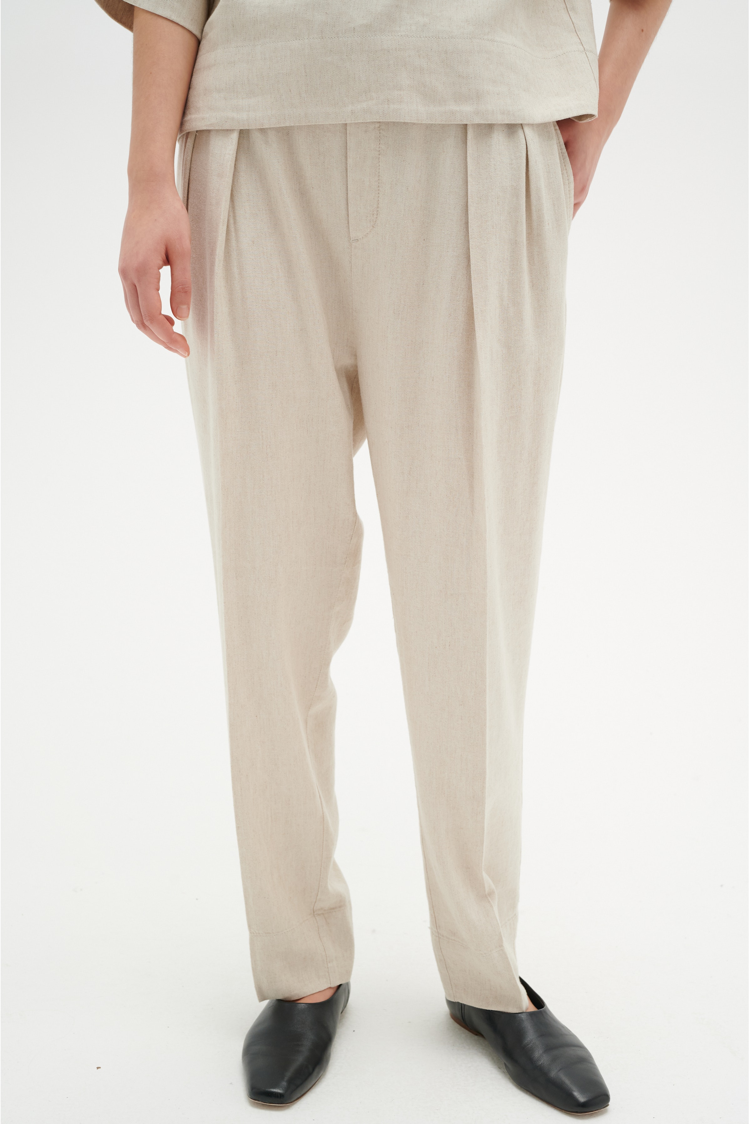 KeiIW Trousers LOOKBOOK FRONT 30108217-300597