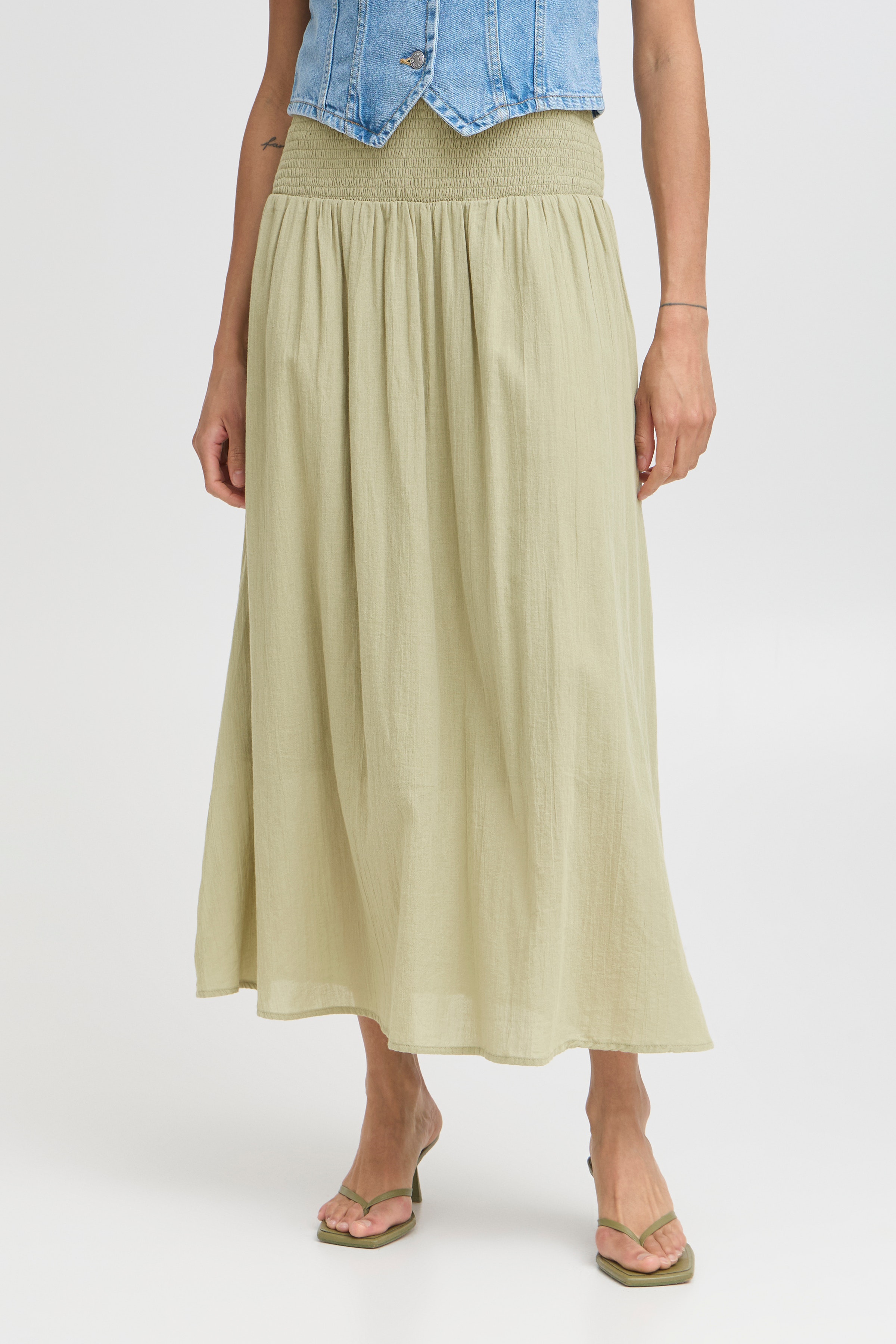 BYHASALA Skjørt LOOKBOOK FRONT 20817080-160213