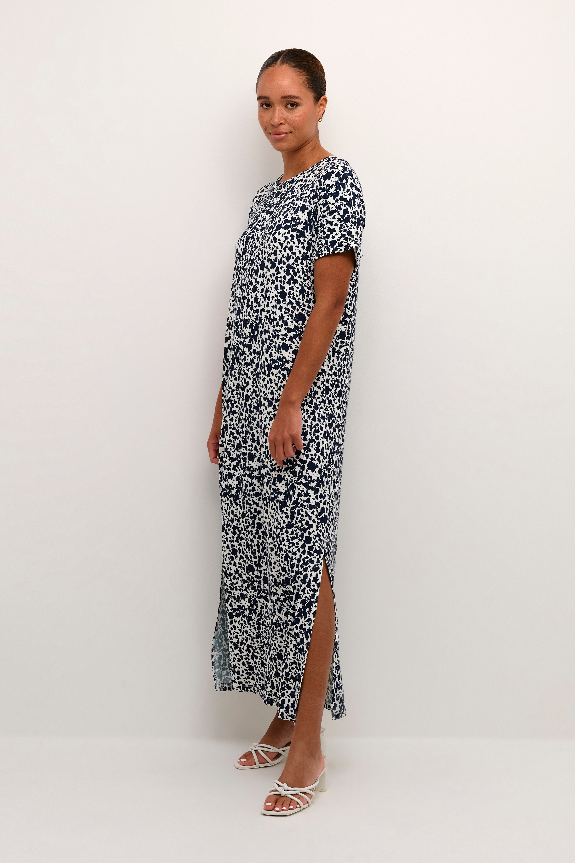 KAcharlotte Kjole LOOKBOOK FRONT 10508819-106062