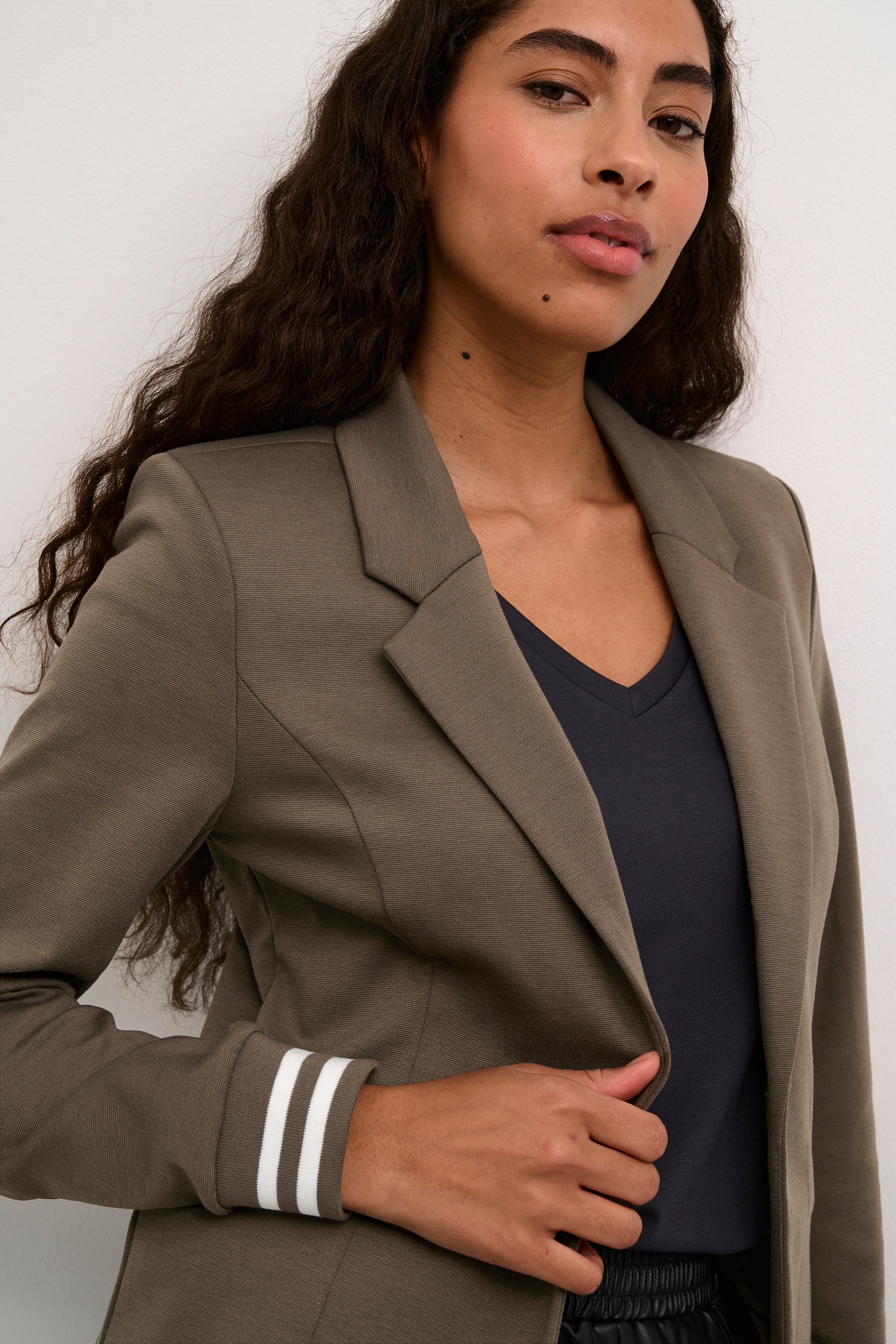 KAKinnie Blazer LOOKBOOK DETAIL 10550800-106442