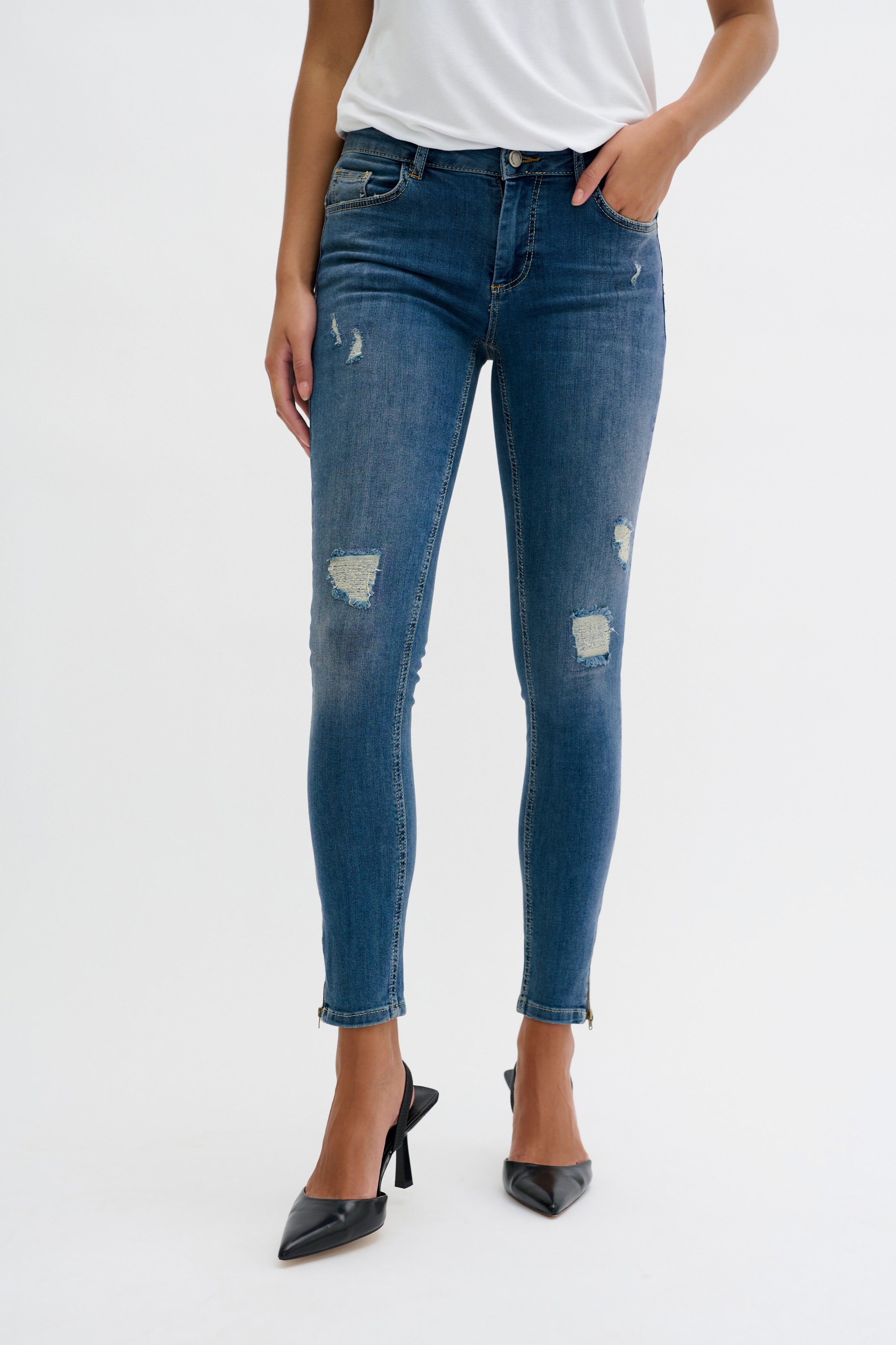 40 Jeans LOOKBOOK FRONT 10703575-102232