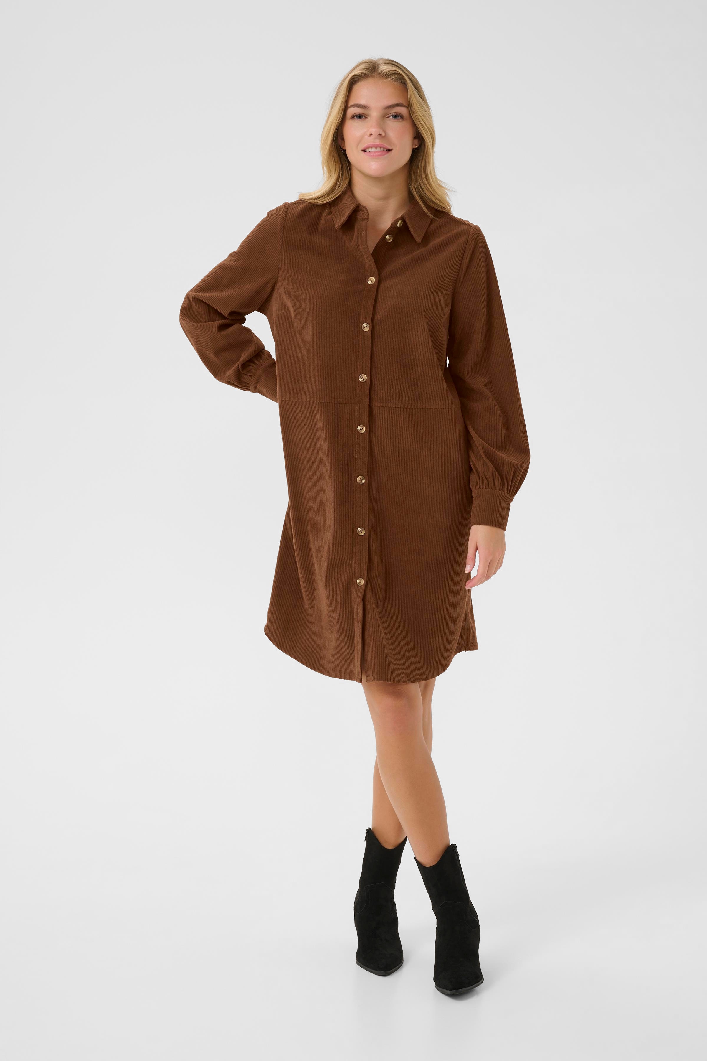 CRKanna Dress LOOKBOOK FRONT 10614214-191227