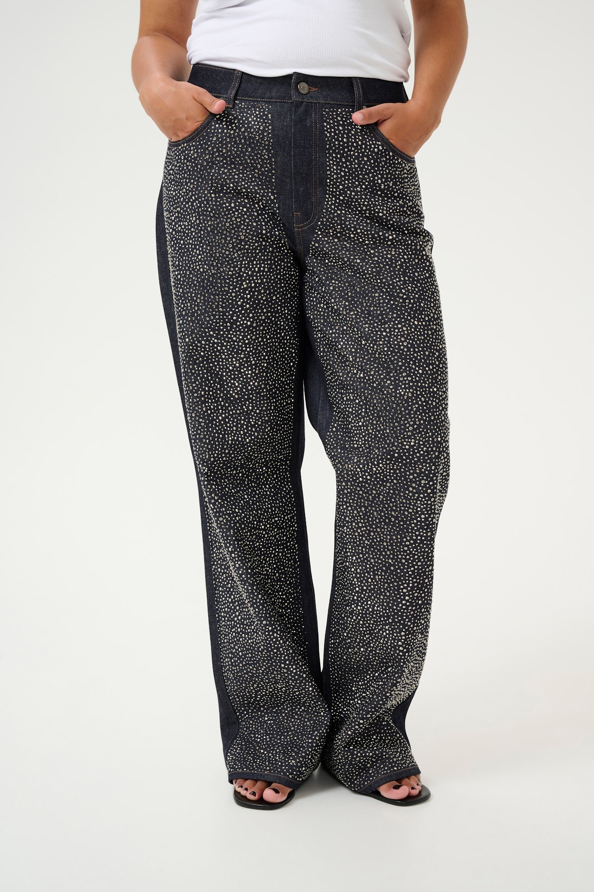 3915_eb9c33ff-e4cd-47af-b3a4-