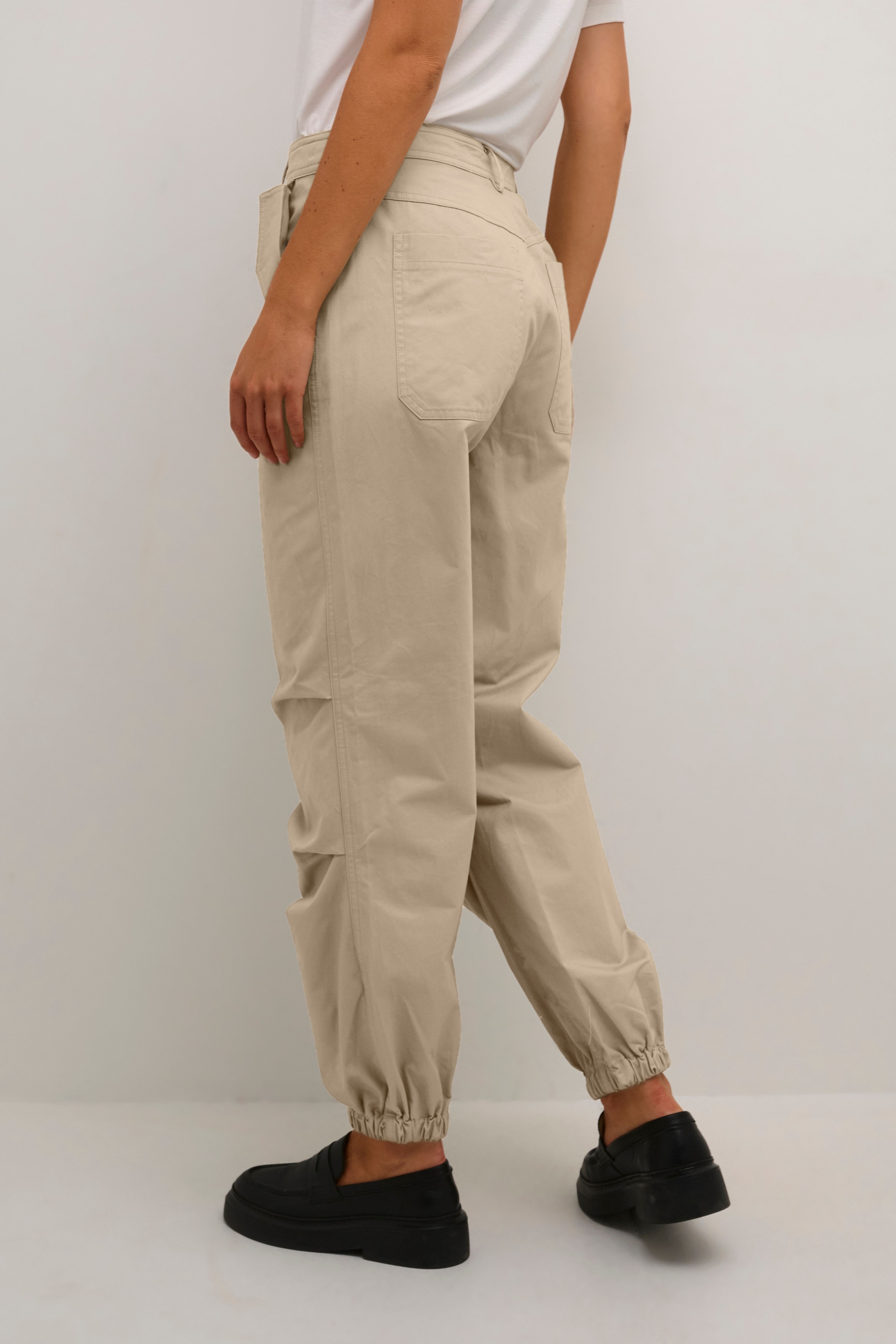 KAfrido Trousers LOOKBOOK BACK 10508297-171109