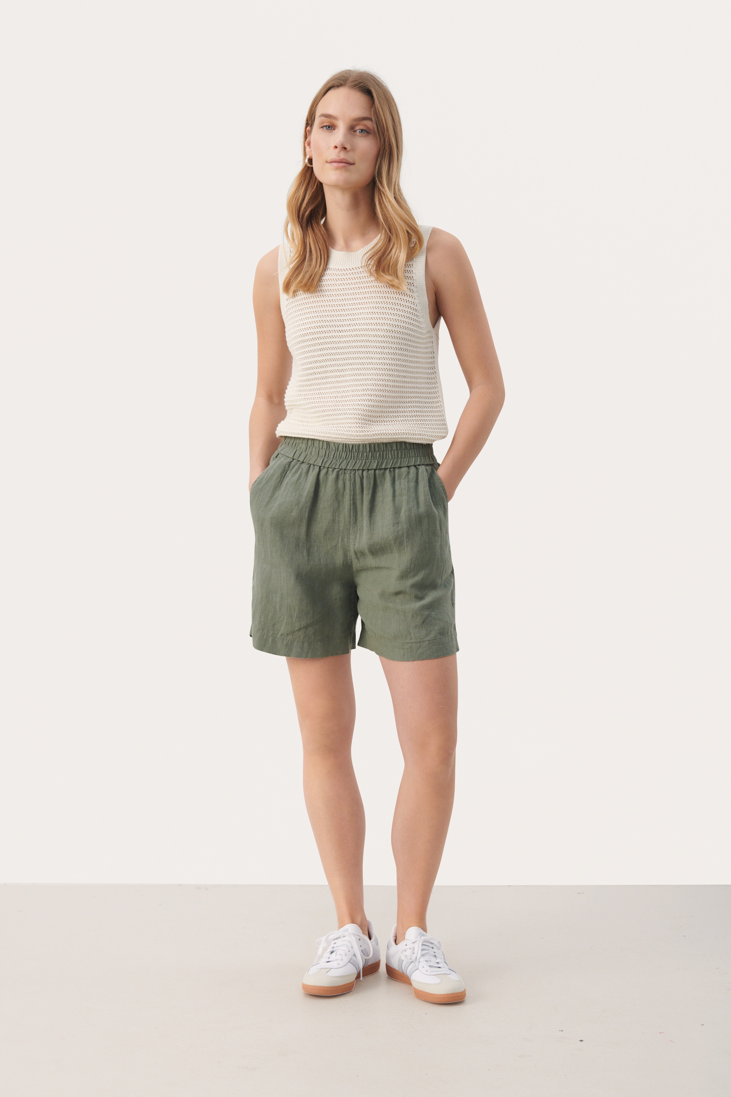 GerdPW Linen shorts LOOKBOOK FRONT 30308596-185806