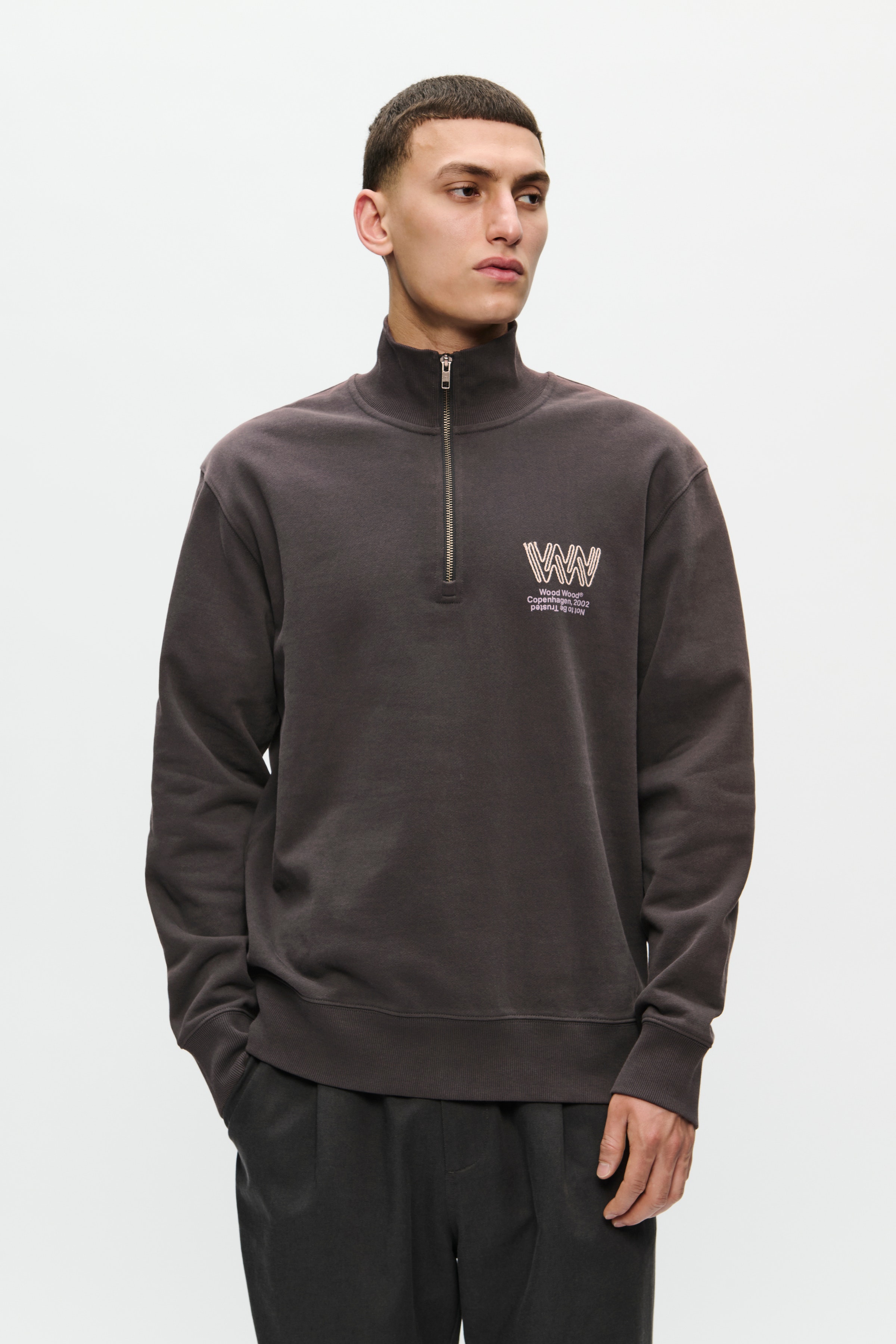 WWJack Sweatshirt PACK FRONT 30251577-194406