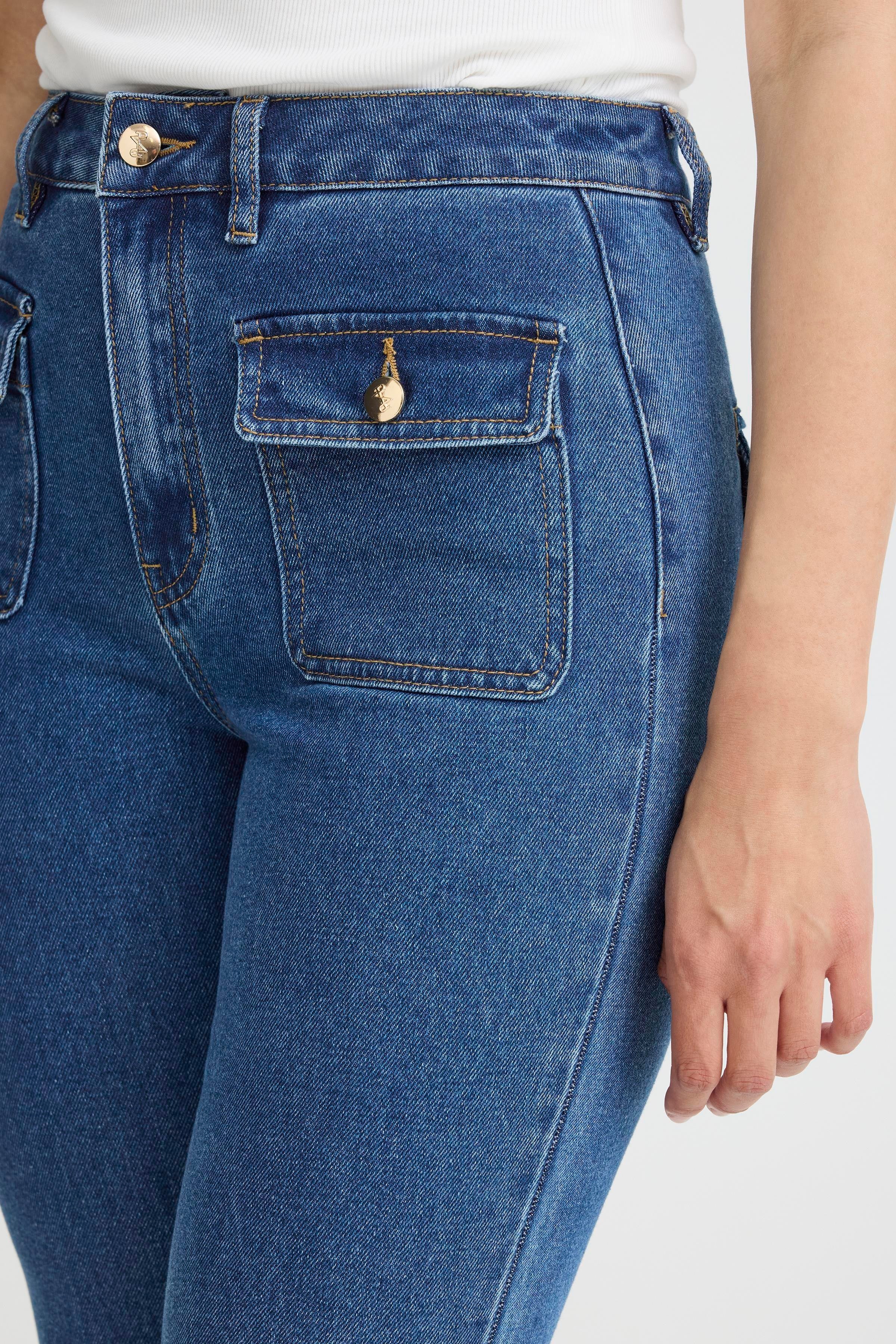 PZCHEL UHW Bootcut Leg LOOKBOOK DETAIL 50209175-200005