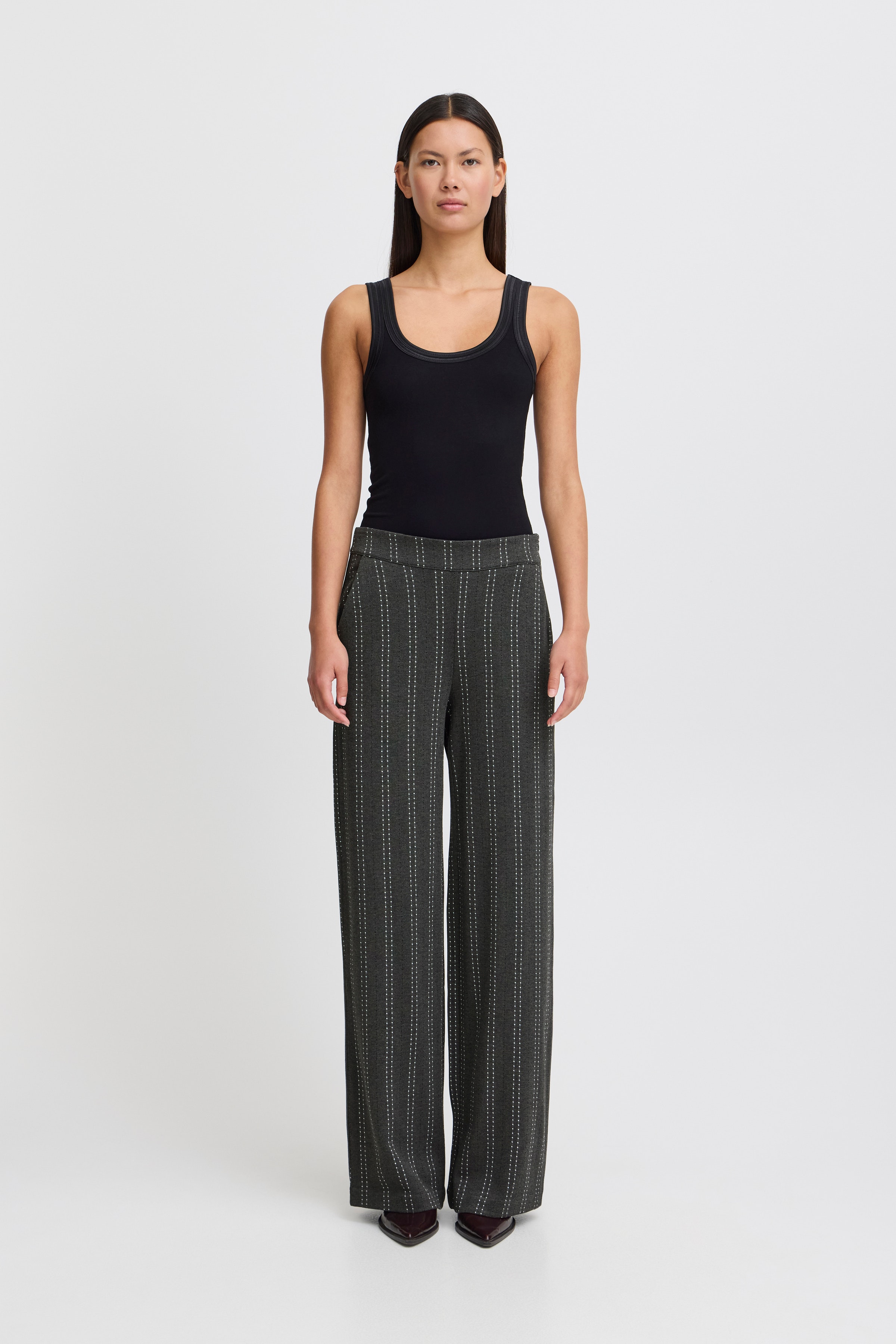 IHRUTI Trousers LOOKBOOK FRONT 20121778-203764