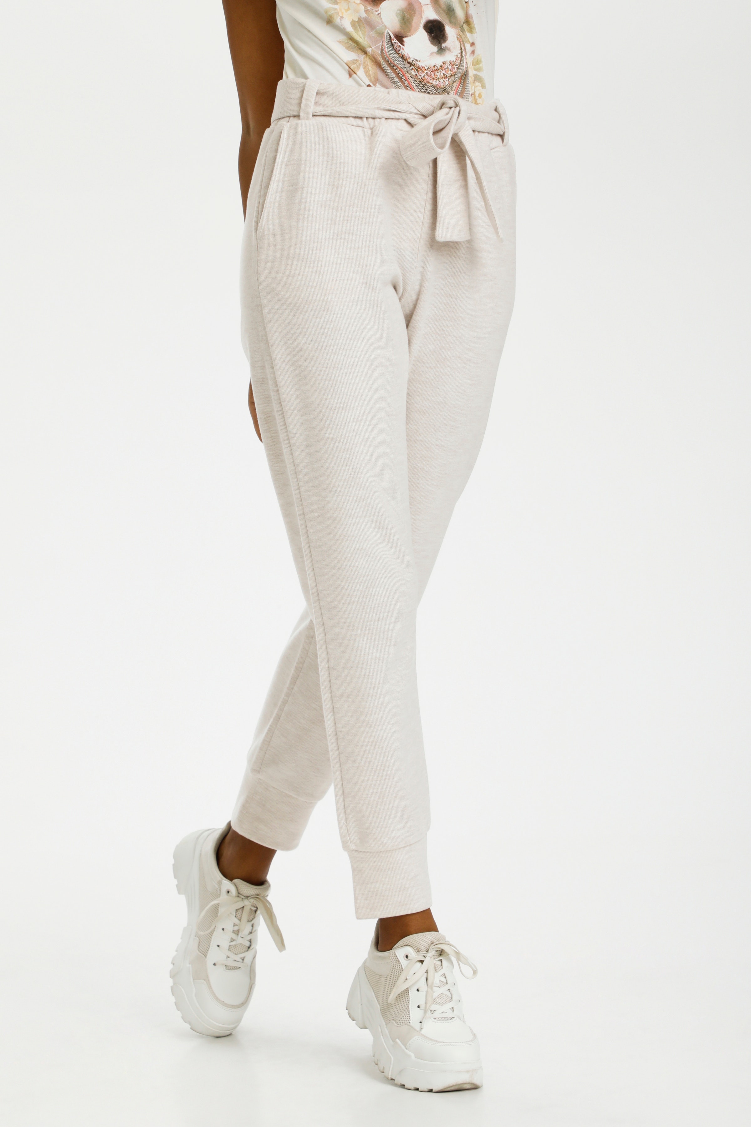 CRAnni Casual pants LOOKBOOK FRONT 10608720-100232