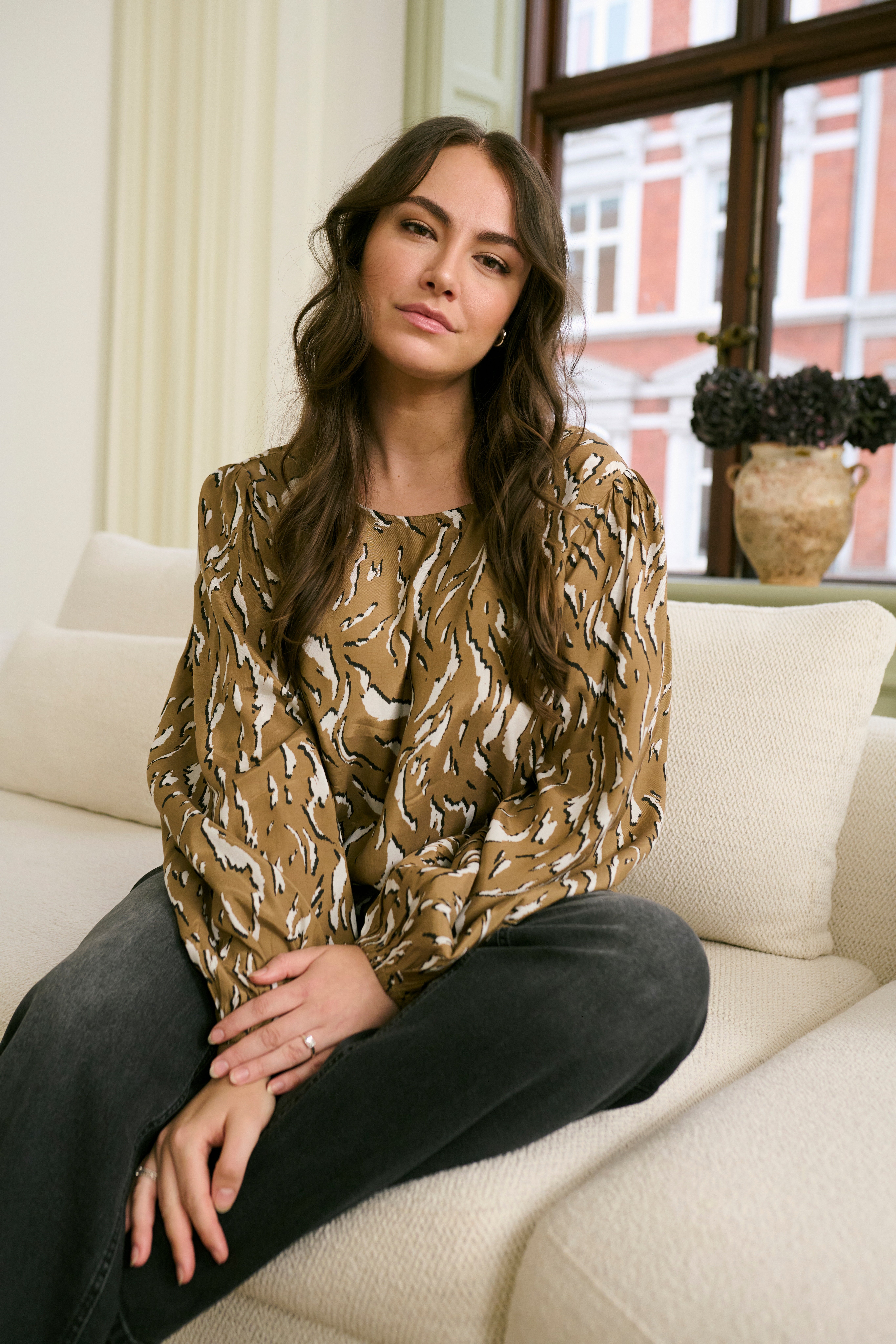 KCmilina Blouse LOCATION NONE 10583607-108271