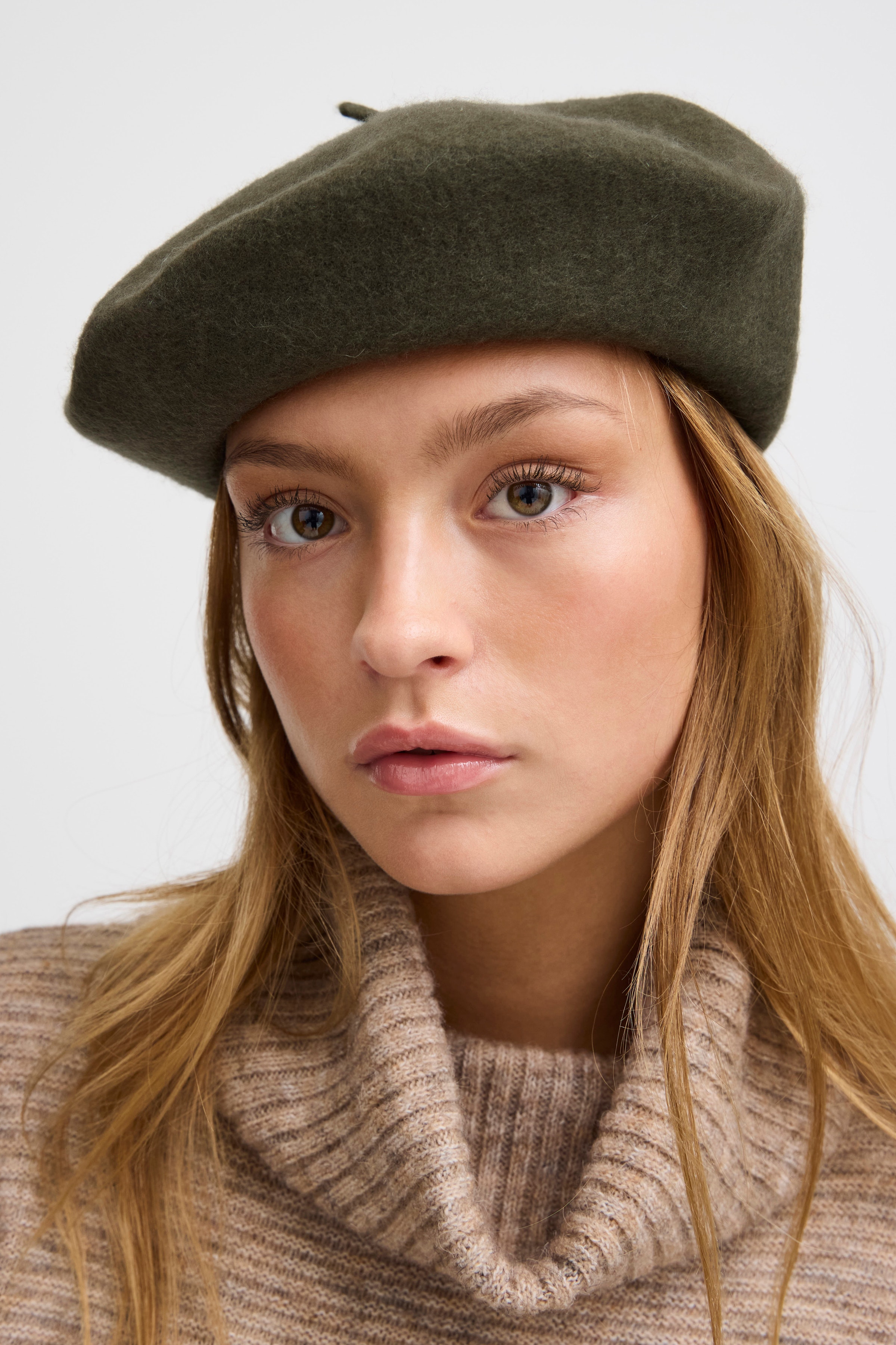 IAALICE Hue LOOKBOOK FRONT 20115311-190414