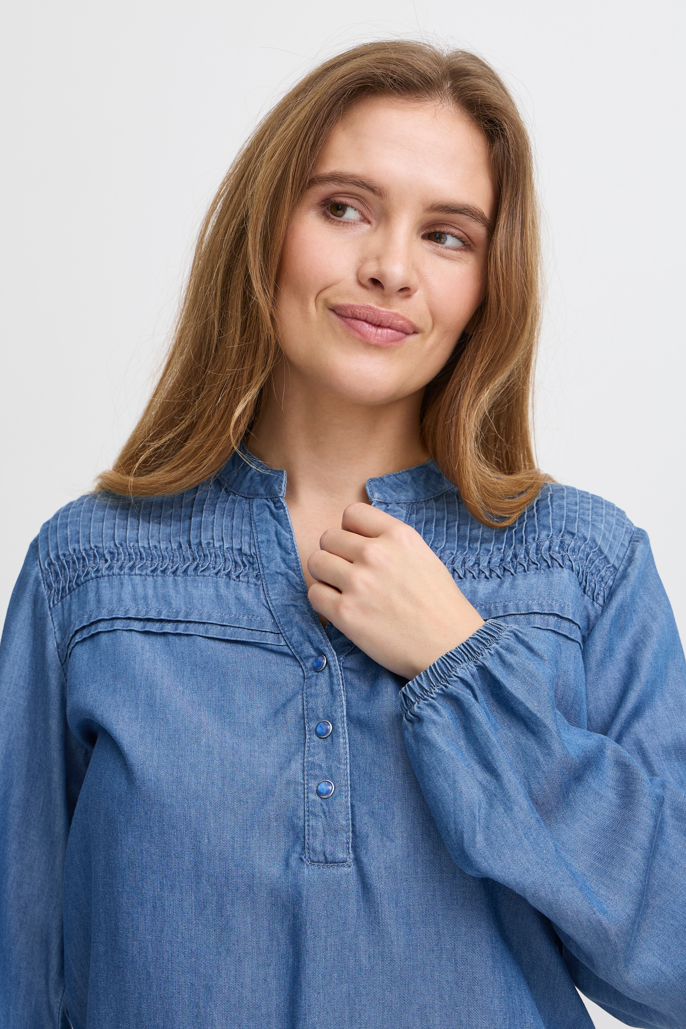 PZGAJA Bluse LOOKBOOK DETAIL 50208982-200005