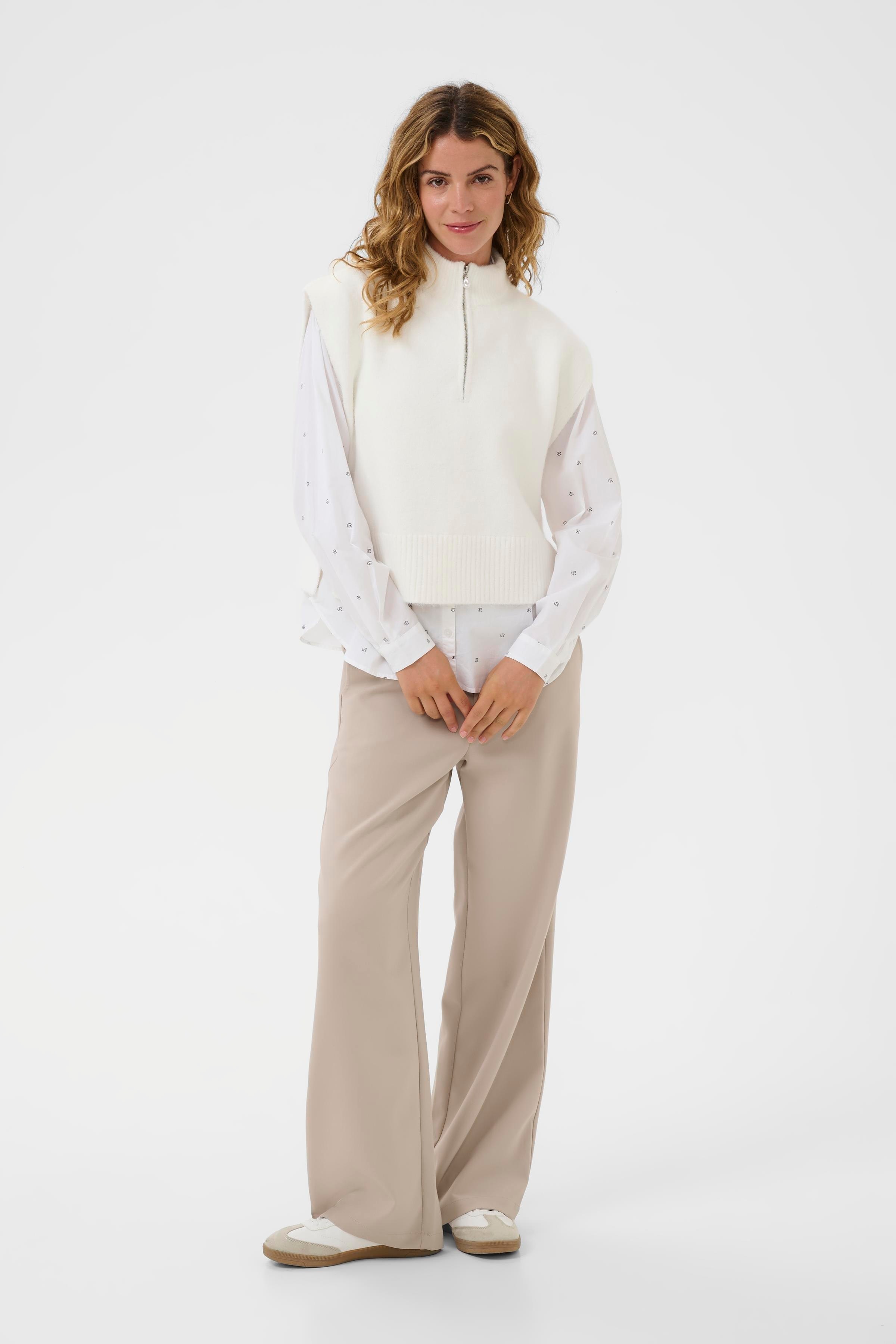 CRTannenbaum Pullunder LOOKBOOK FRONT 10614514-110701