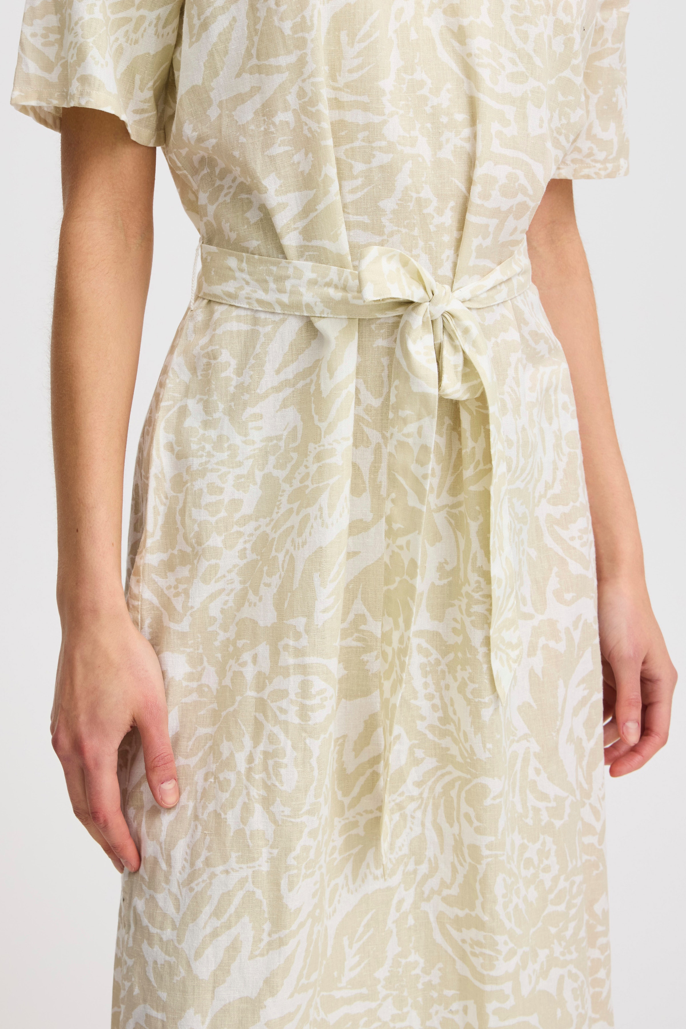 FRMADDIE Kjole LOOKBOOK DETAIL 20613577-203087