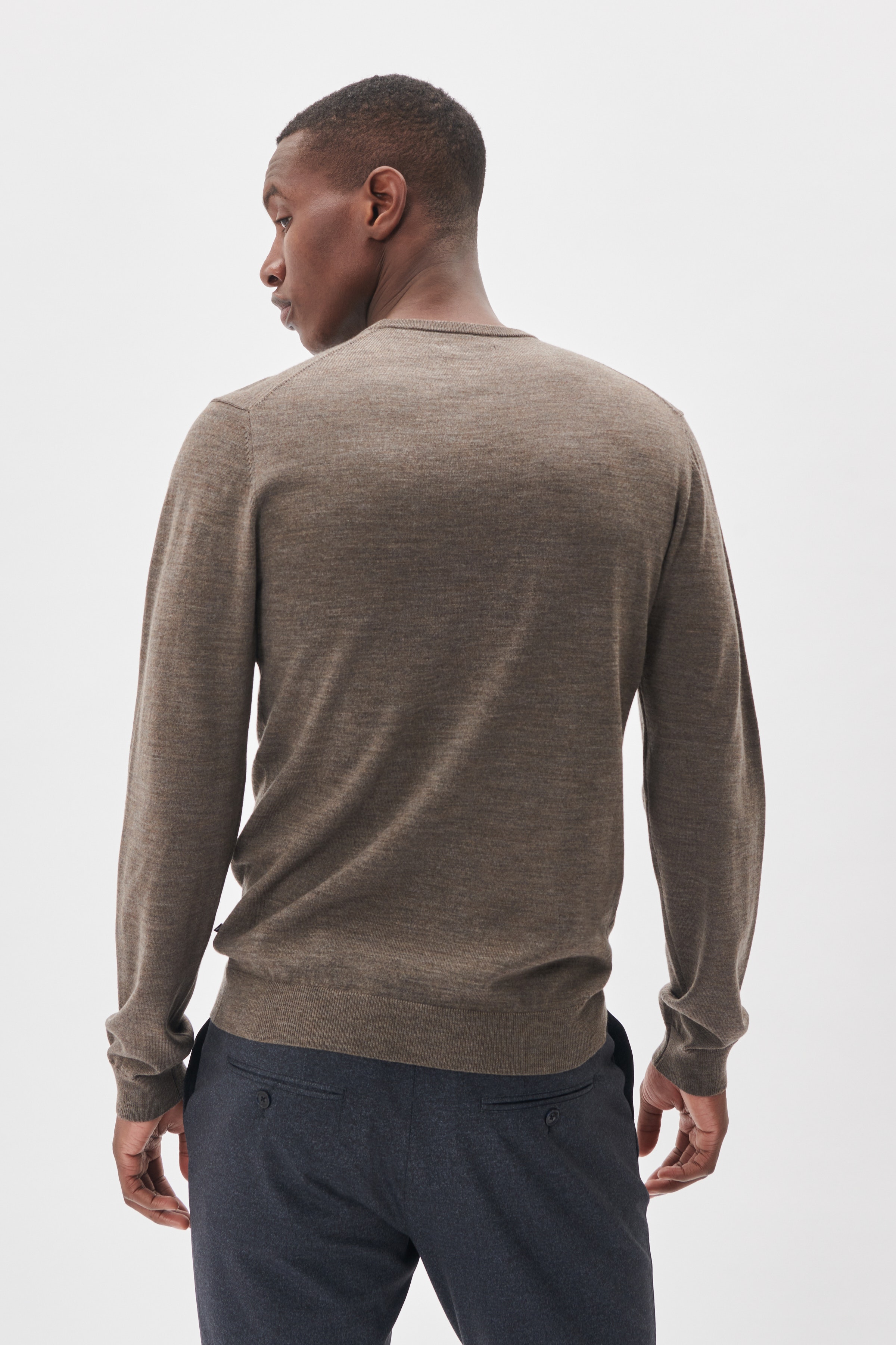 Margrate Merino Pullover LOOKBOOK BACK 30200611-1908201