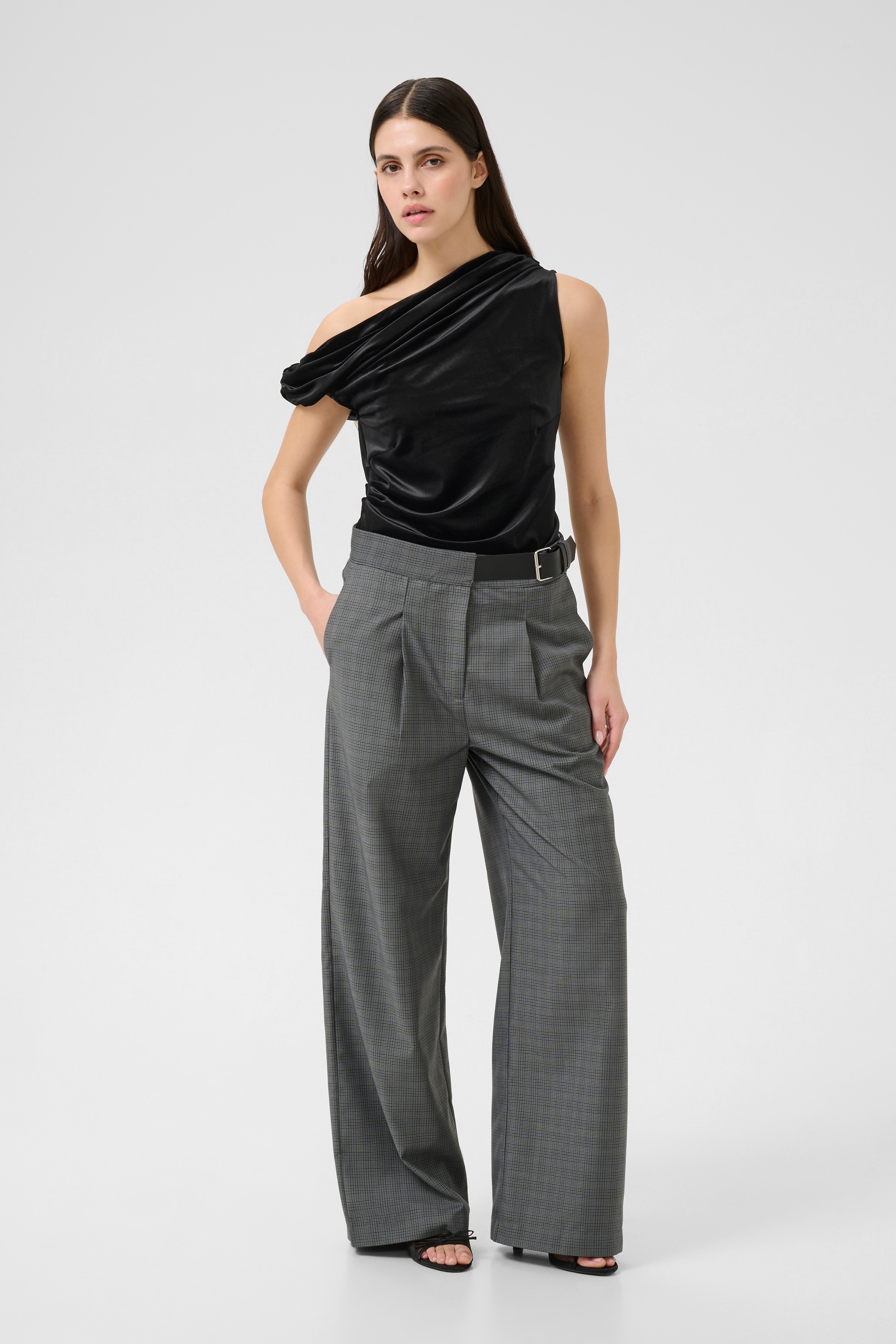KBCecilia Blouse LOOKBOOK FRONT 10105698-194008