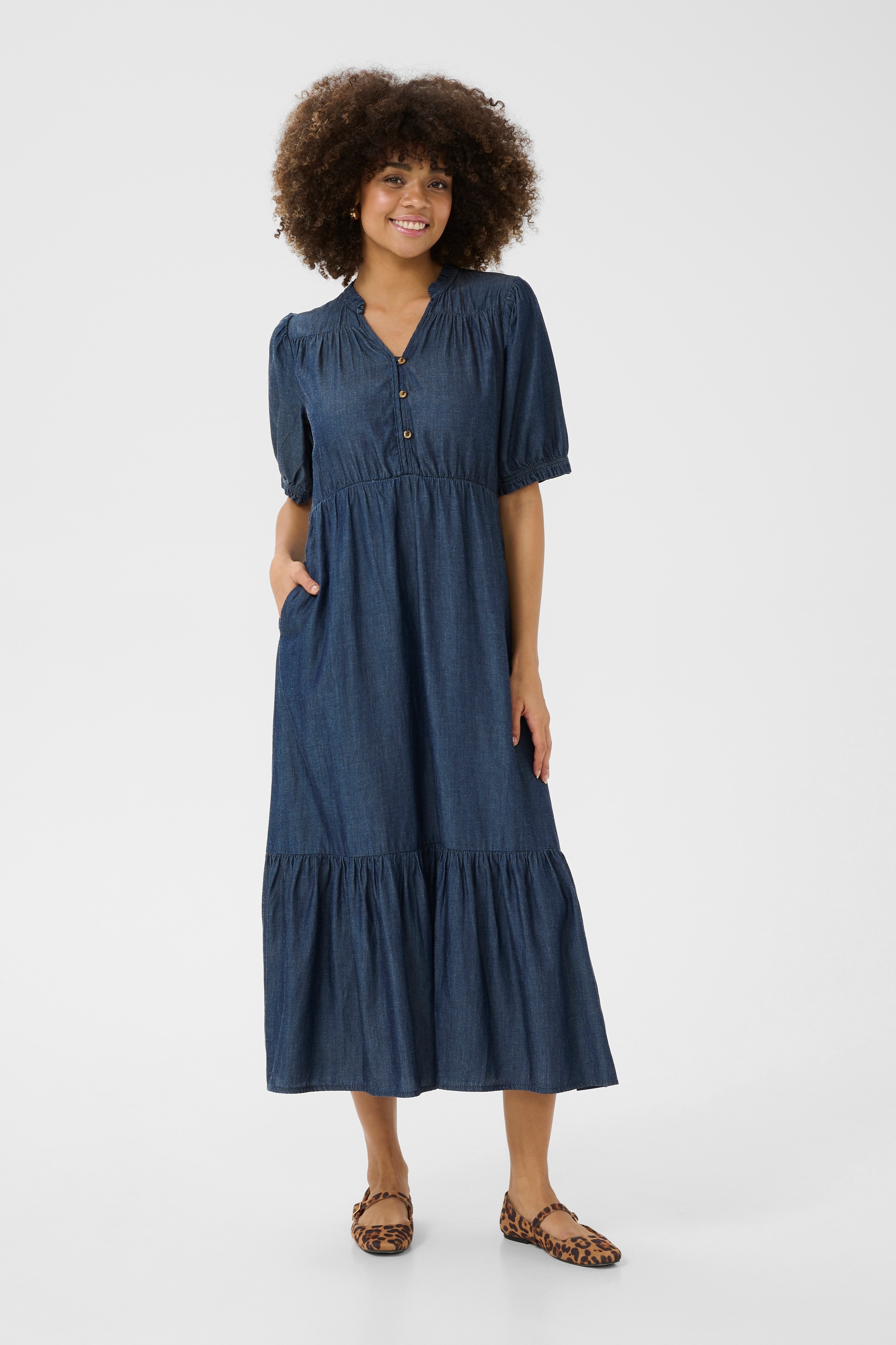 CUaurelia Kjole LOOKBOOK FRONT 50110358-500029