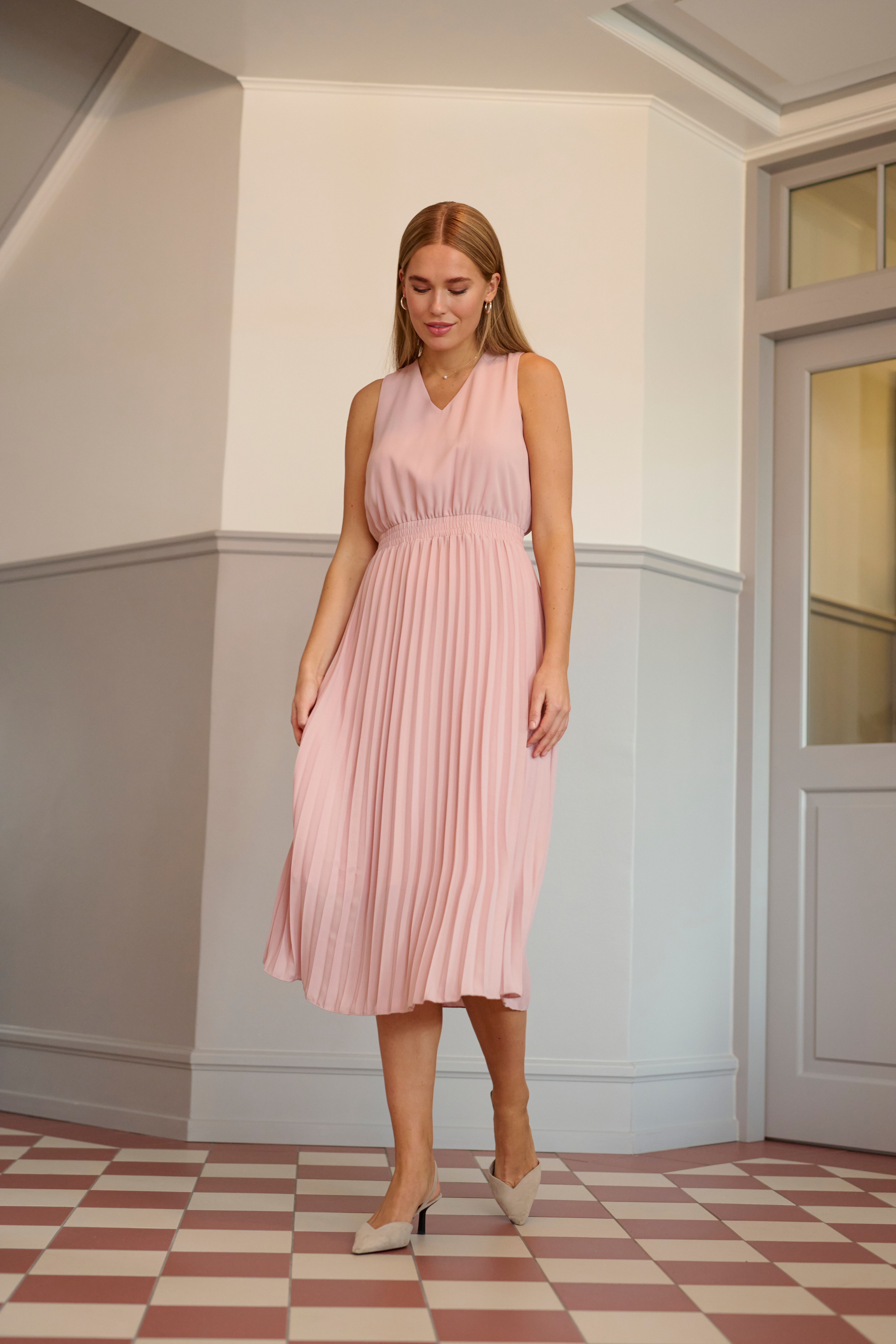 KAgitta Kleid LOCATION NONE 10507413-151512