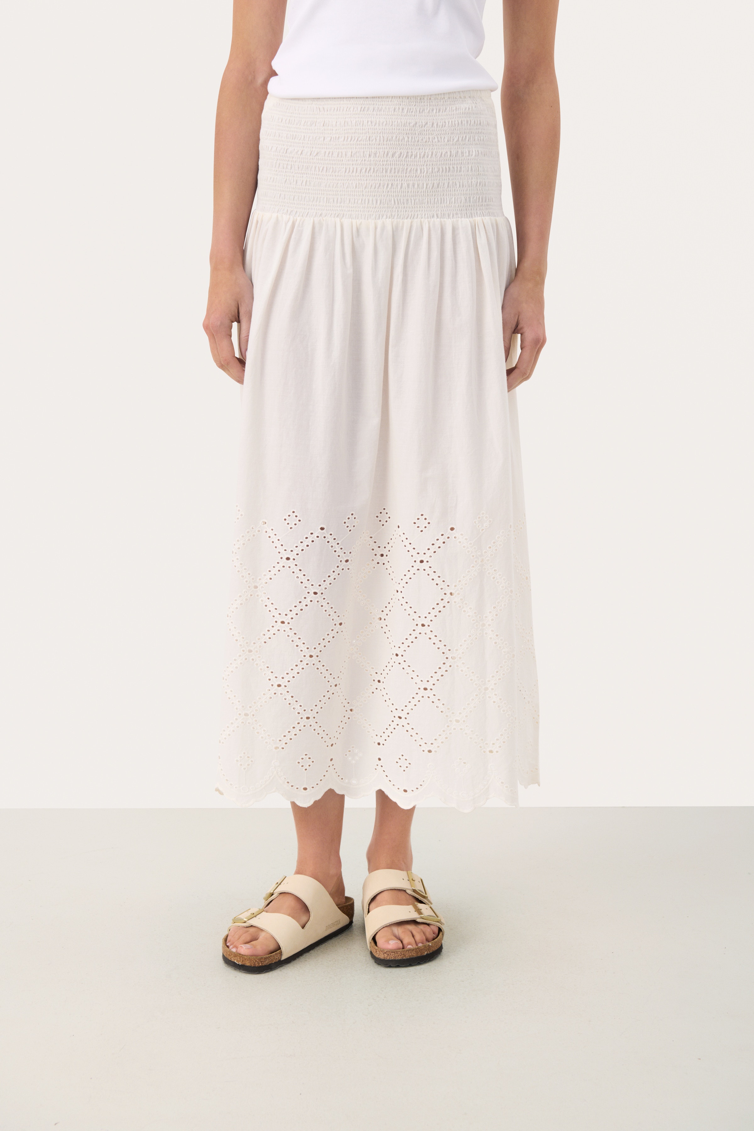 RadinkaPW Kjol LOOKBOOK FRONT 30309637-120601