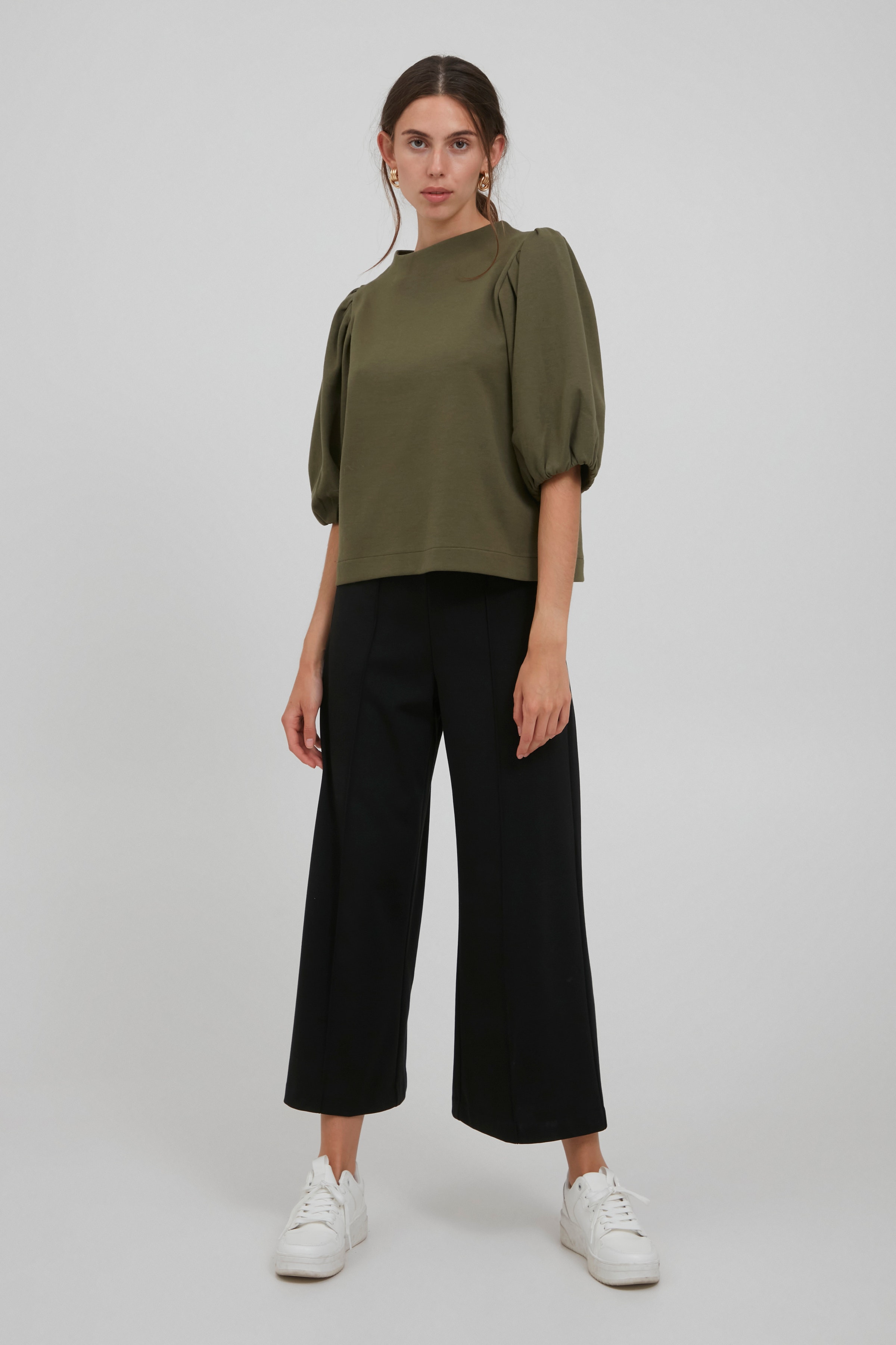 Sweatshirt LOOKBOOK FRONT 20114833-190512