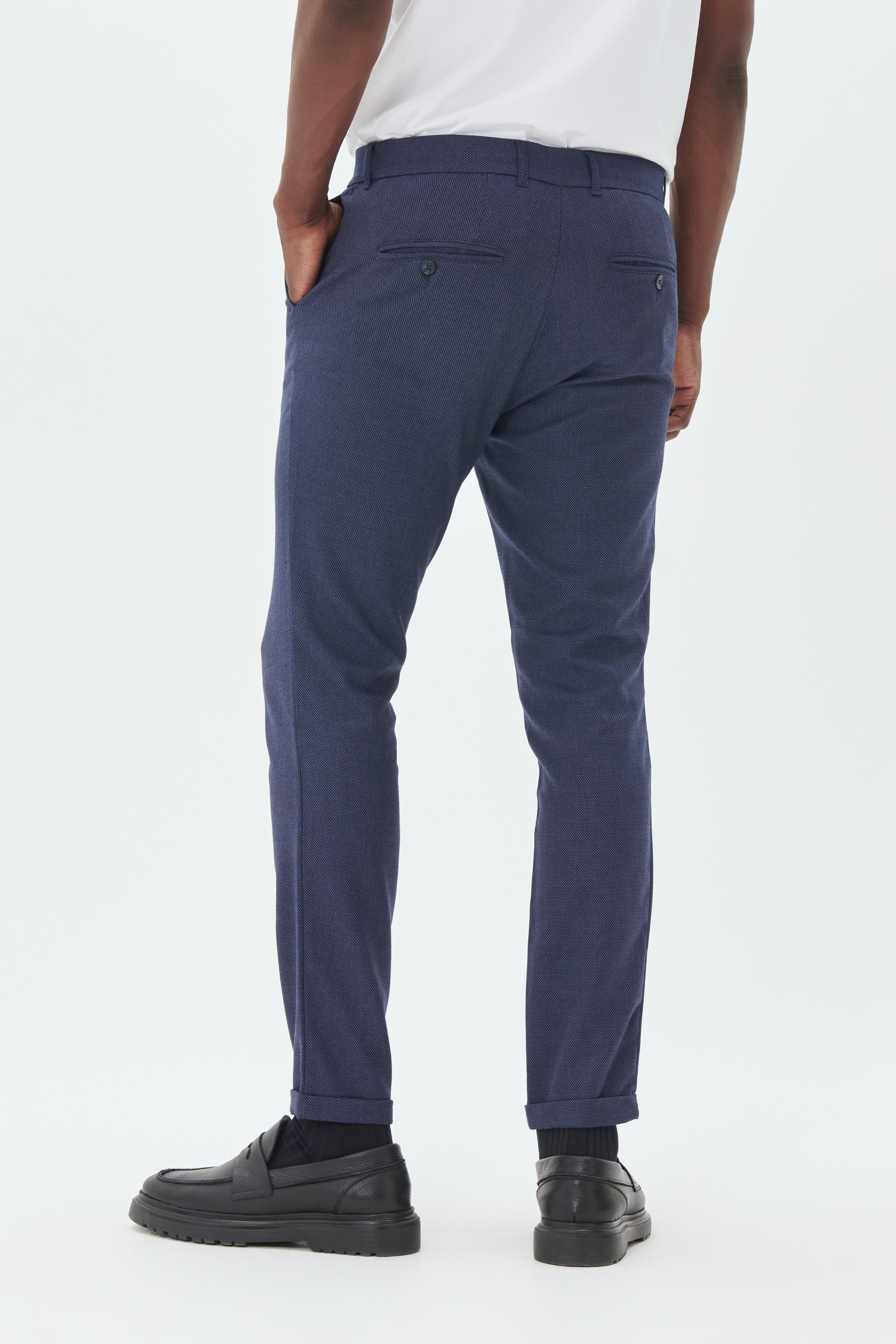 MAliam Trousers LOOKBOOK BACK 30207334-194011